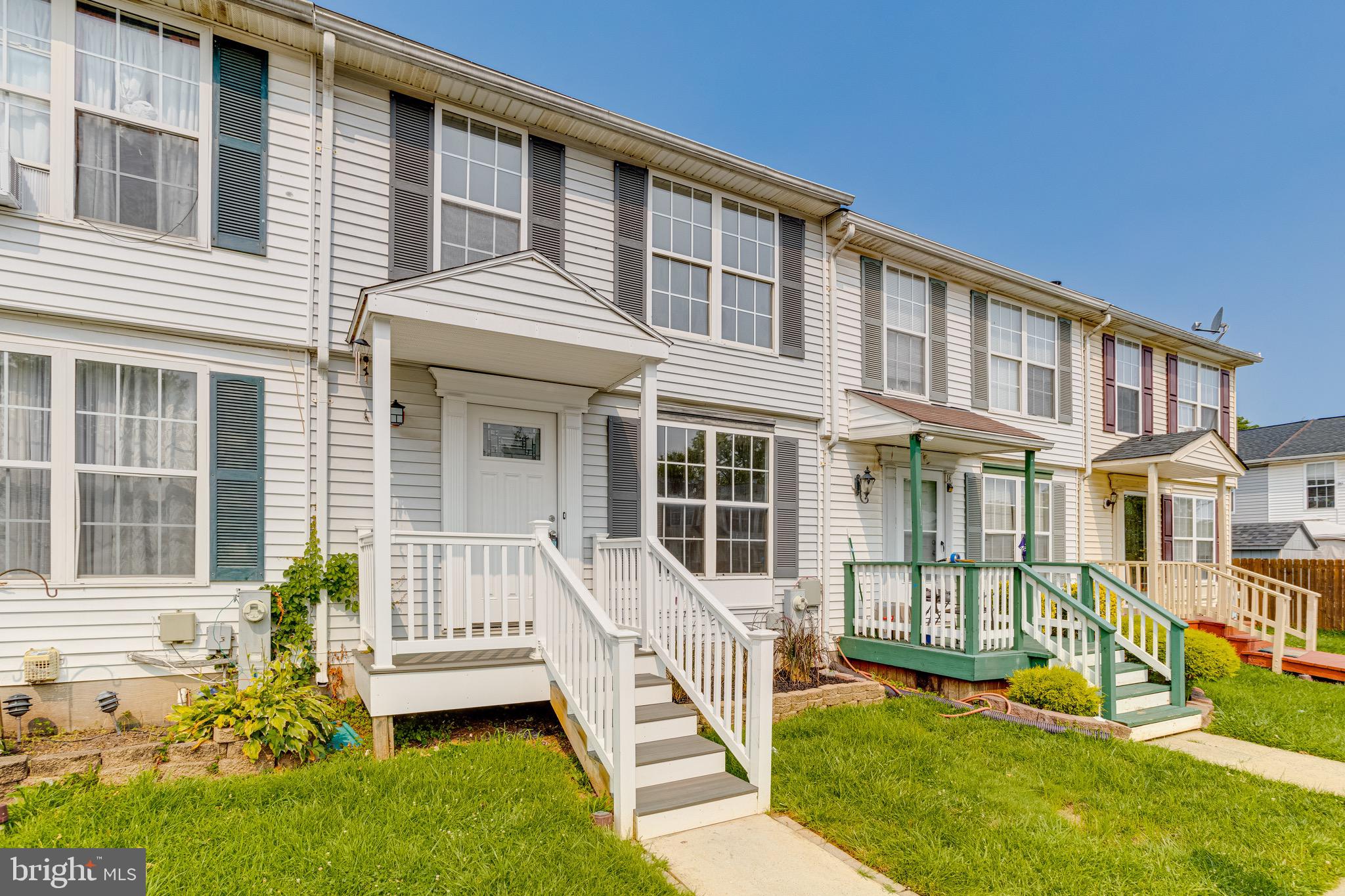 MIDDLE RIVER - Residential