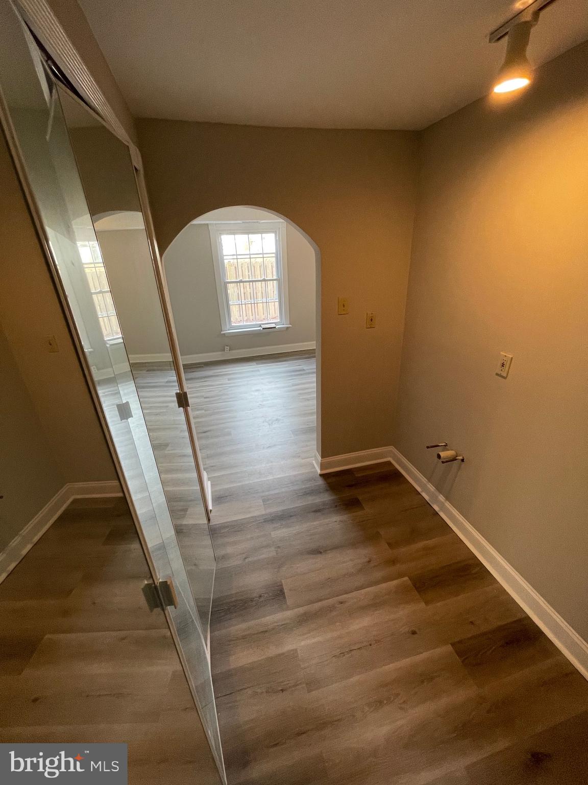 PINEWOOD HILL - Residential Lease