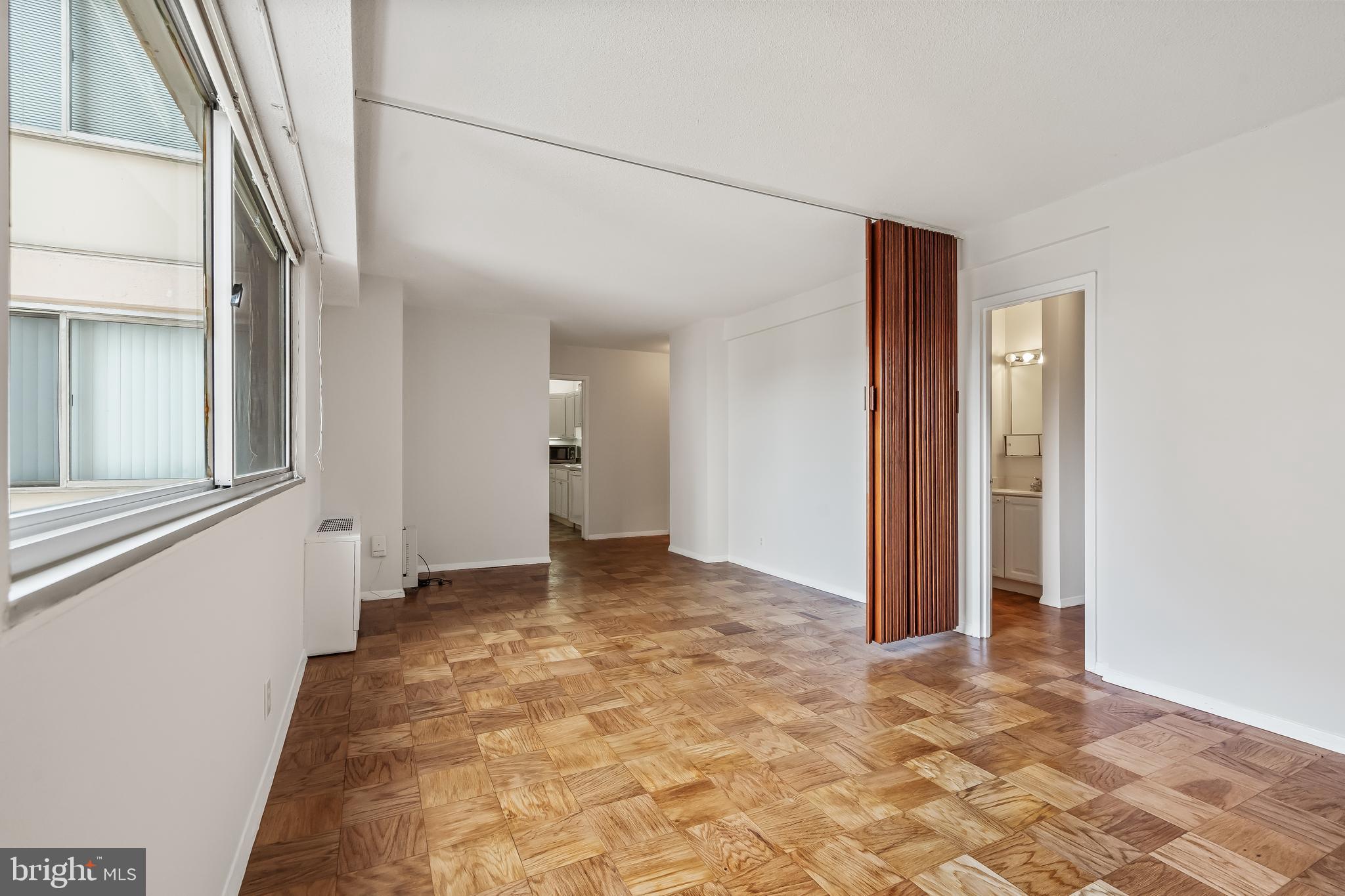 FRIENDSHIP HEIGHTS - Residential Lease