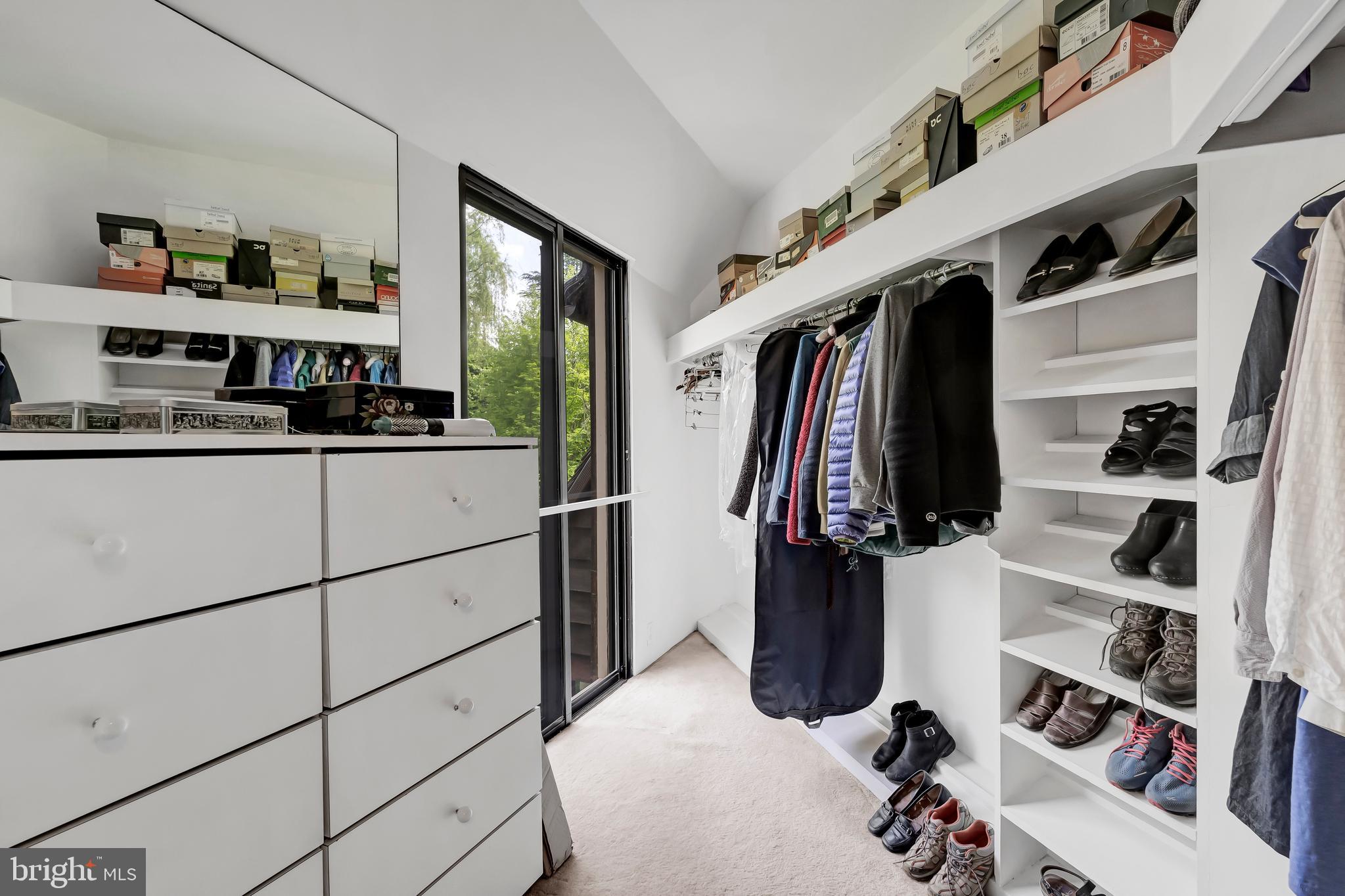 BRADLEY WOODS - Residential