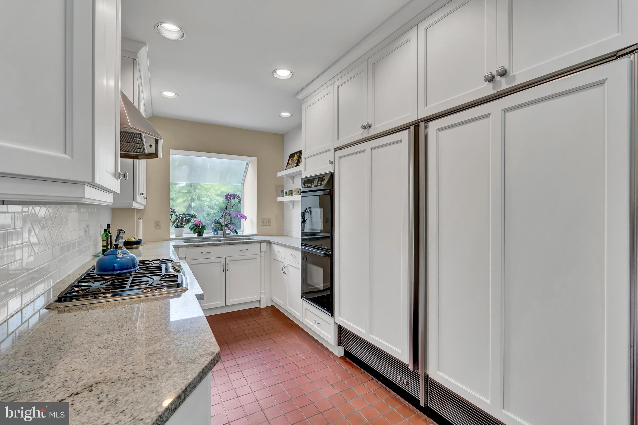 BRADLEY WOODS - Residential