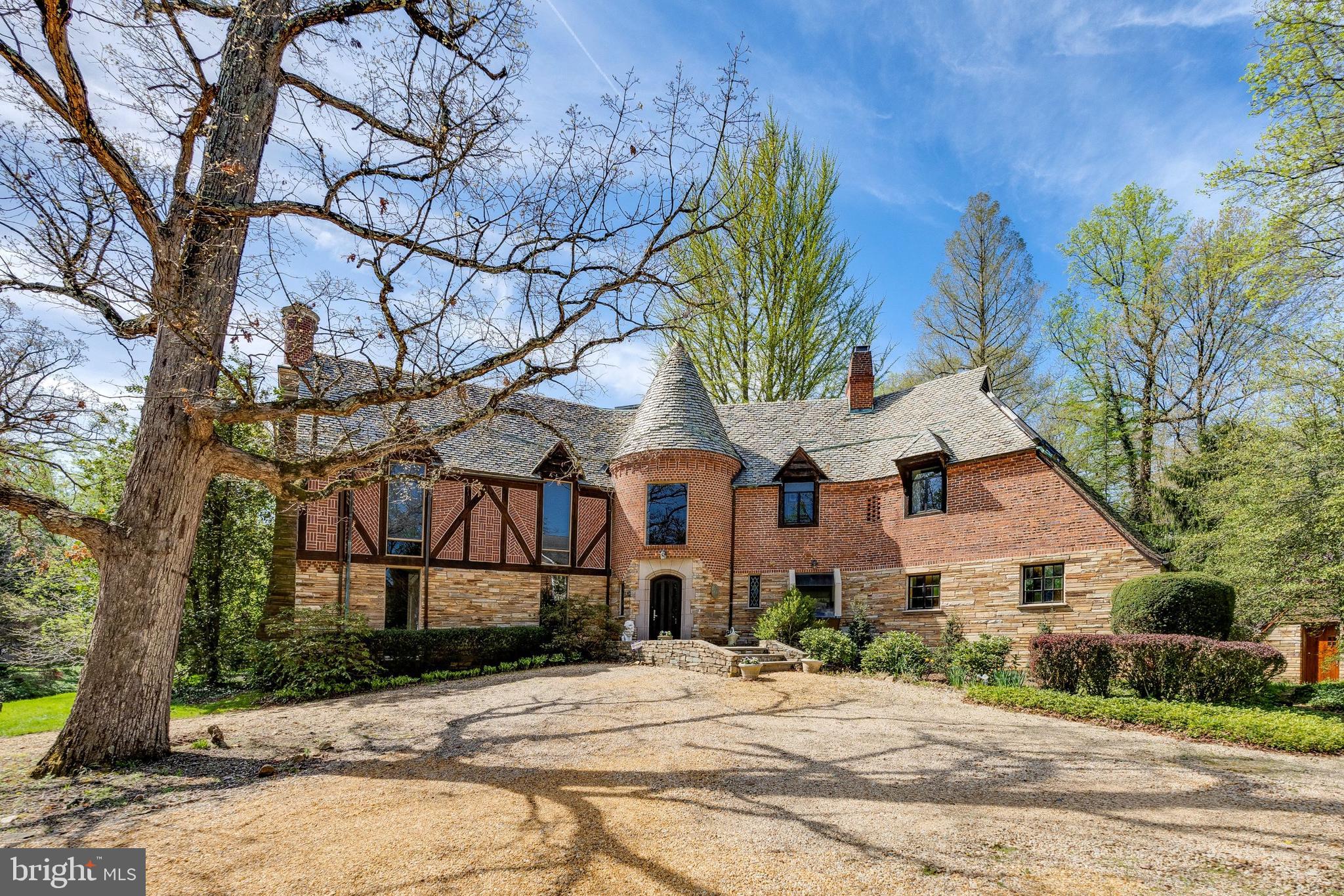 BRADLEY WOODS - Residential