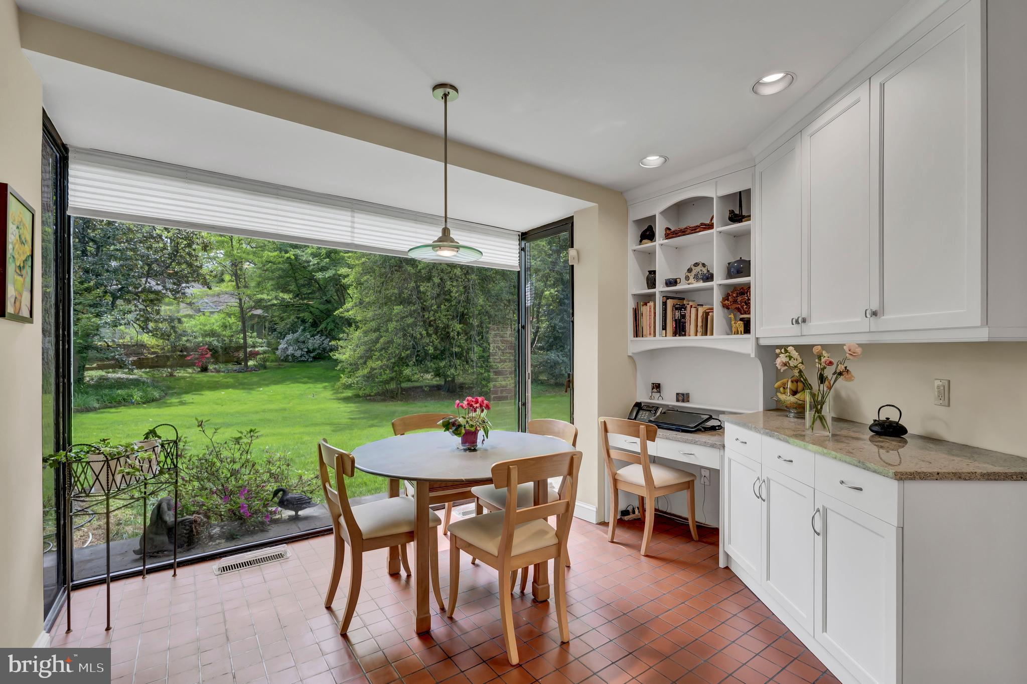 BRADLEY WOODS - Residential