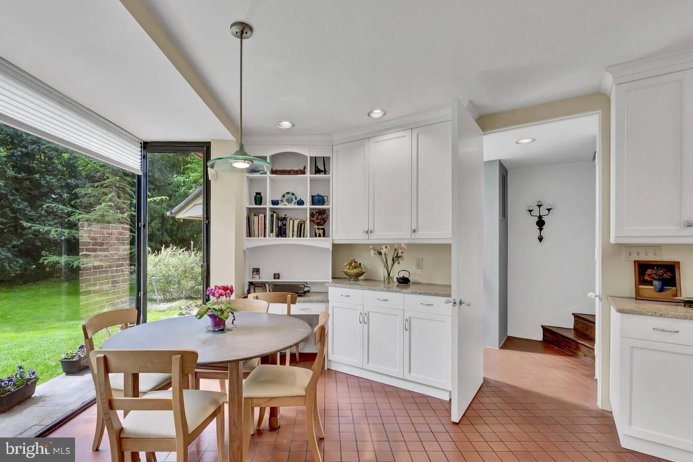 BRADLEY WOODS - Residential