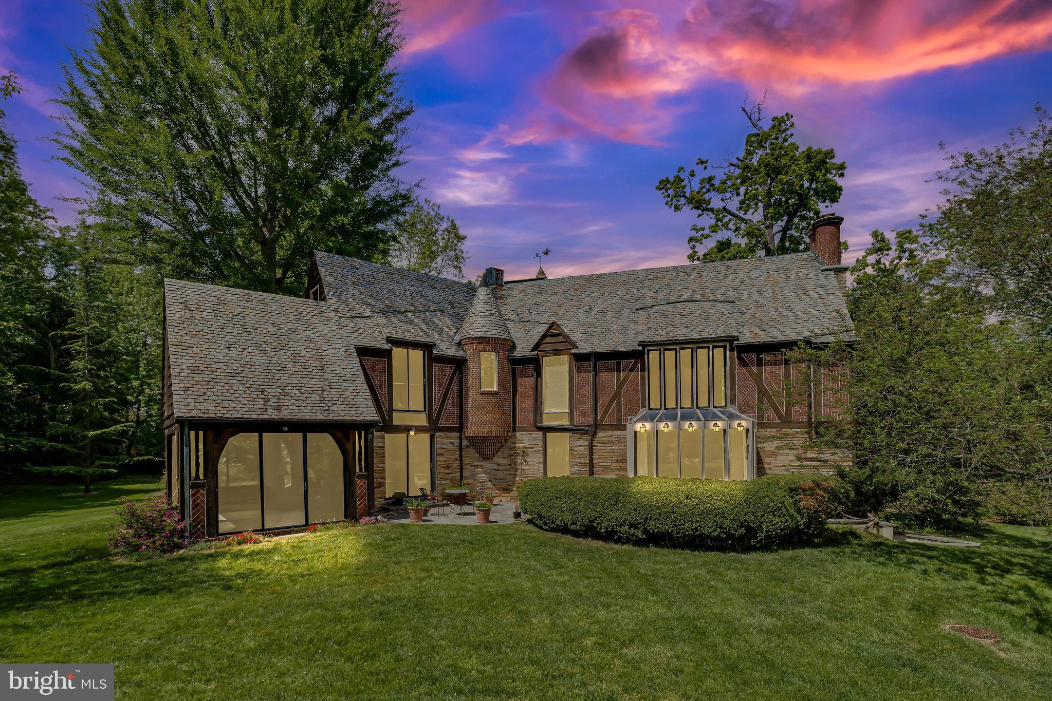 BRADLEY WOODS - Residential