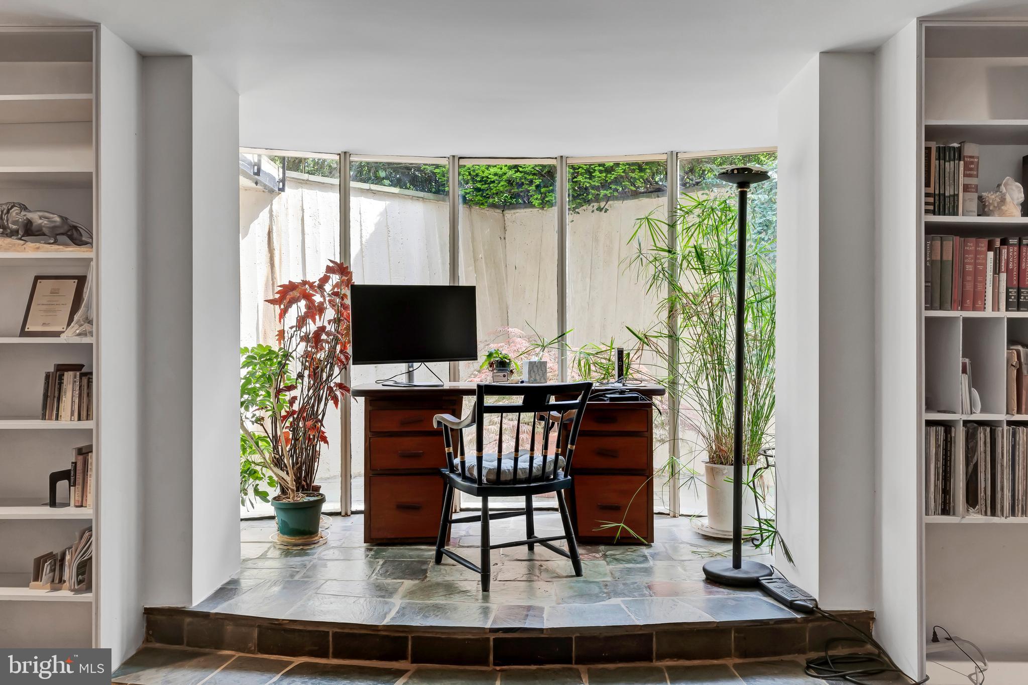 BRADLEY WOODS - Residential