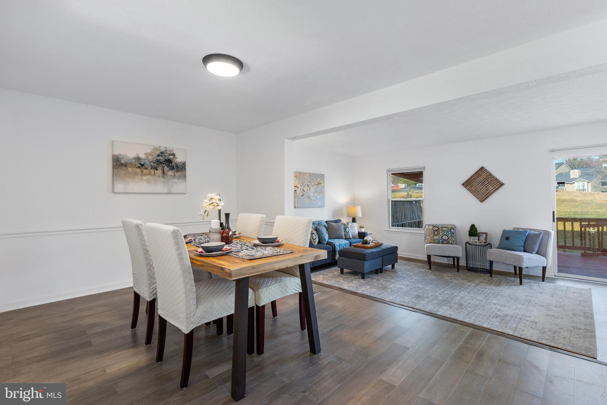 VILLAGE OF KINGS CONTRIVANCE - Residential Lease