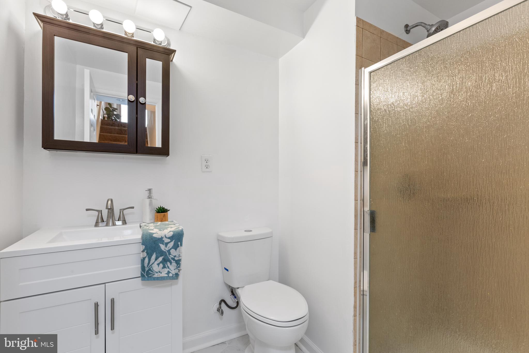 VILLAGE OF KINGS CONTRIVANCE - Residential Lease