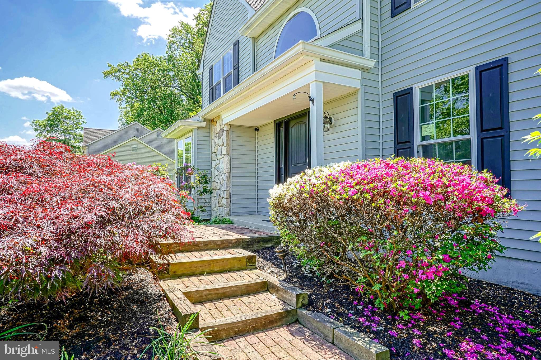 35 NOCENTINO DRIVE