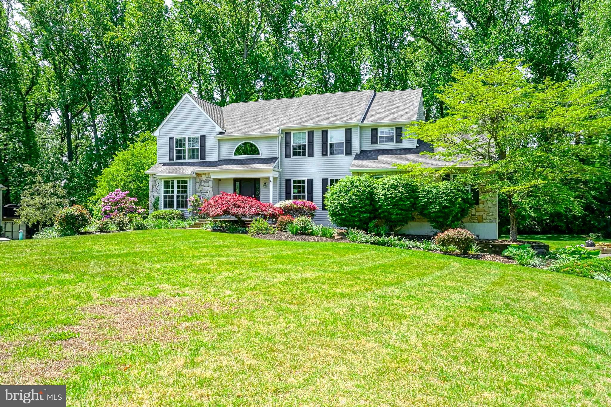 35 NOCENTINO DRIVE