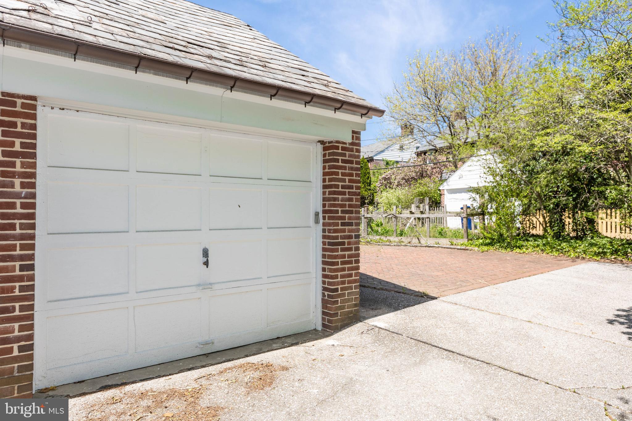 HOMELAND HISTORIC DISTRICT - Residential