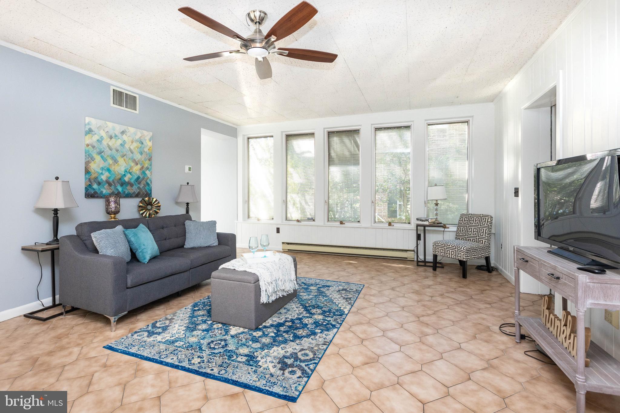 HOMELAND HISTORIC DISTRICT - Residential