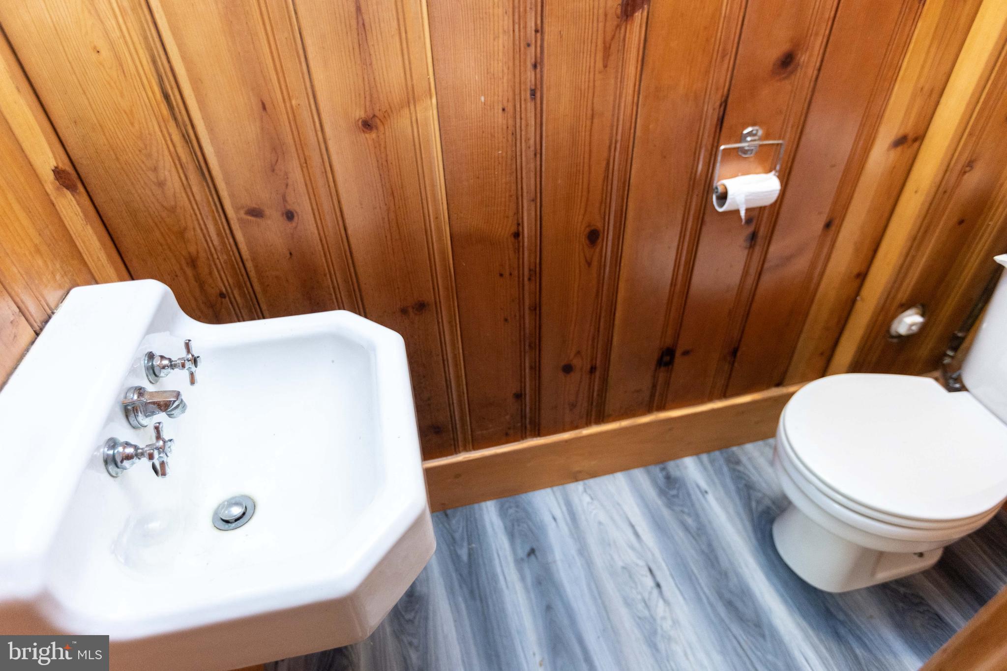 HOMELAND HISTORIC DISTRICT - Residential