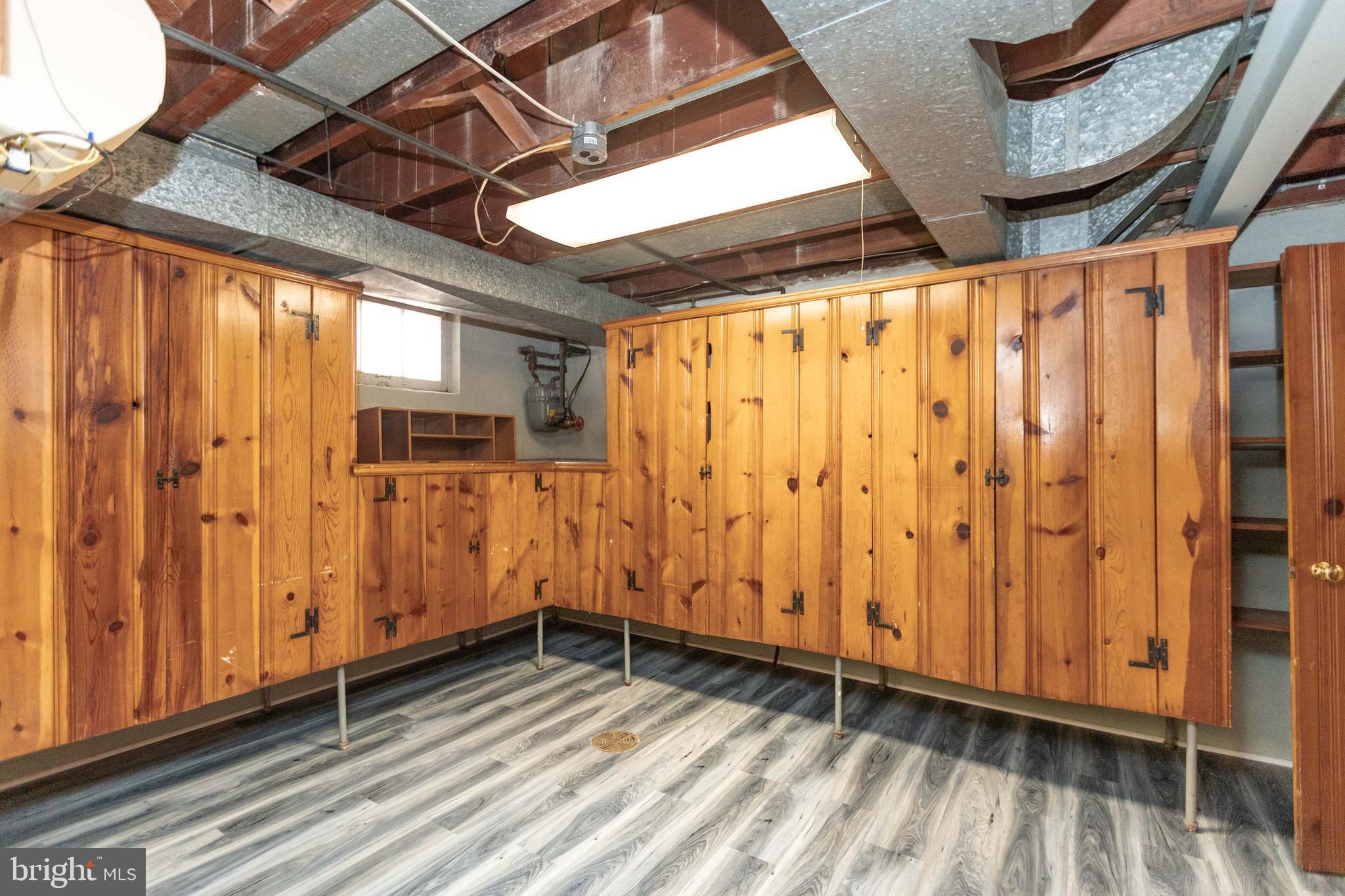 HOMELAND HISTORIC DISTRICT - Residential