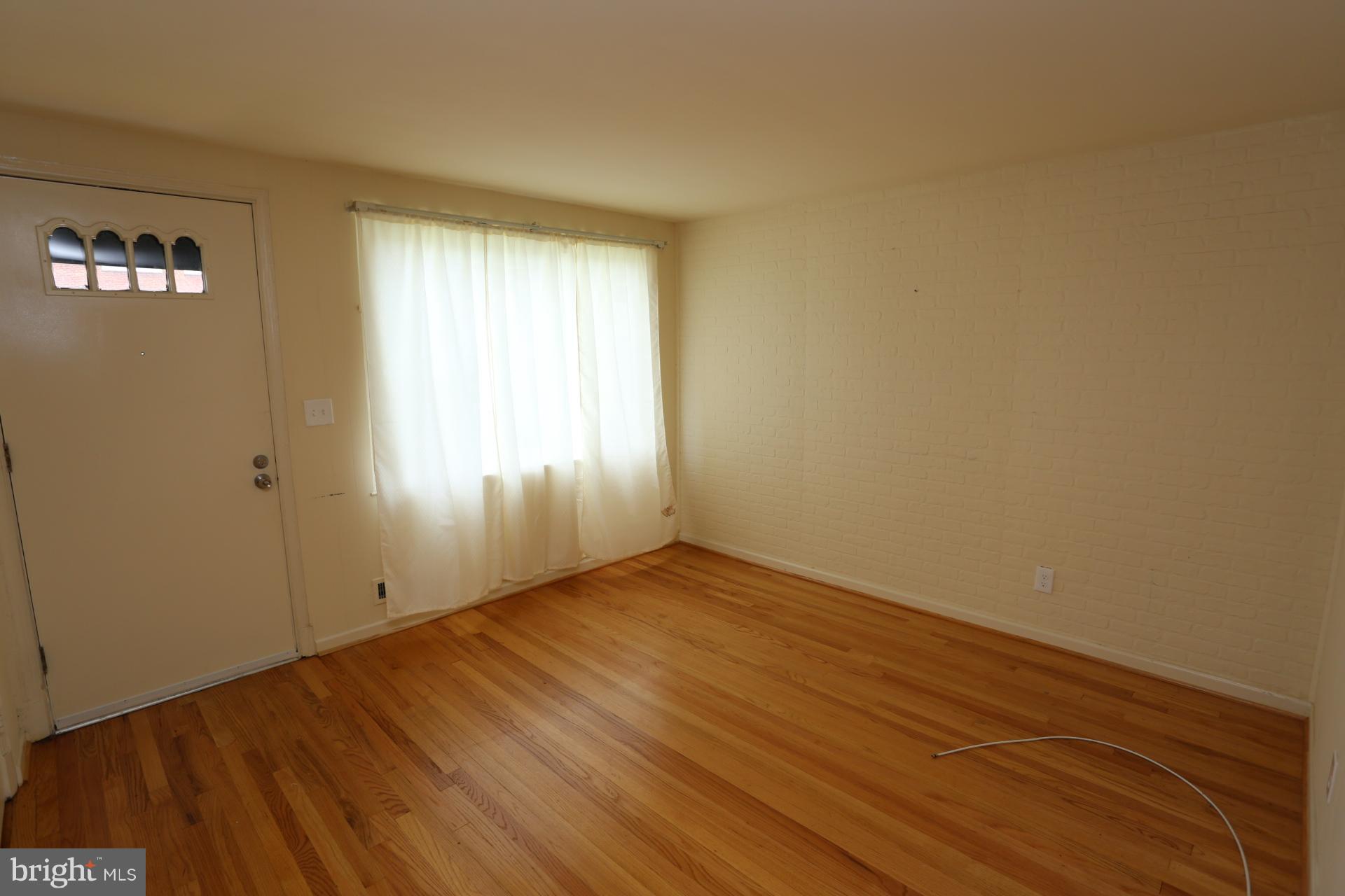 PARKSIDE - Residential Lease