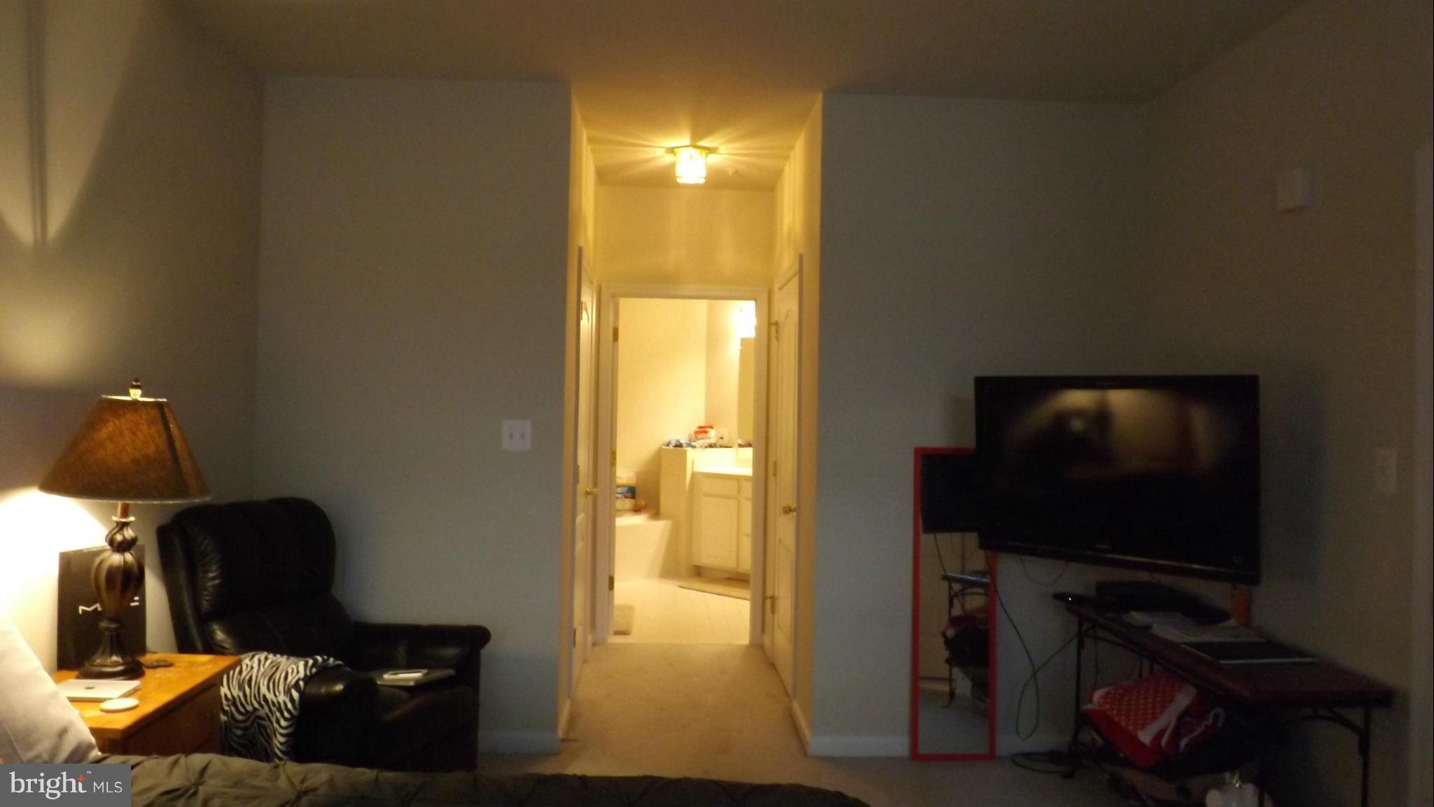 THE RESERVE CONDOMINIUMS - Residential Lease