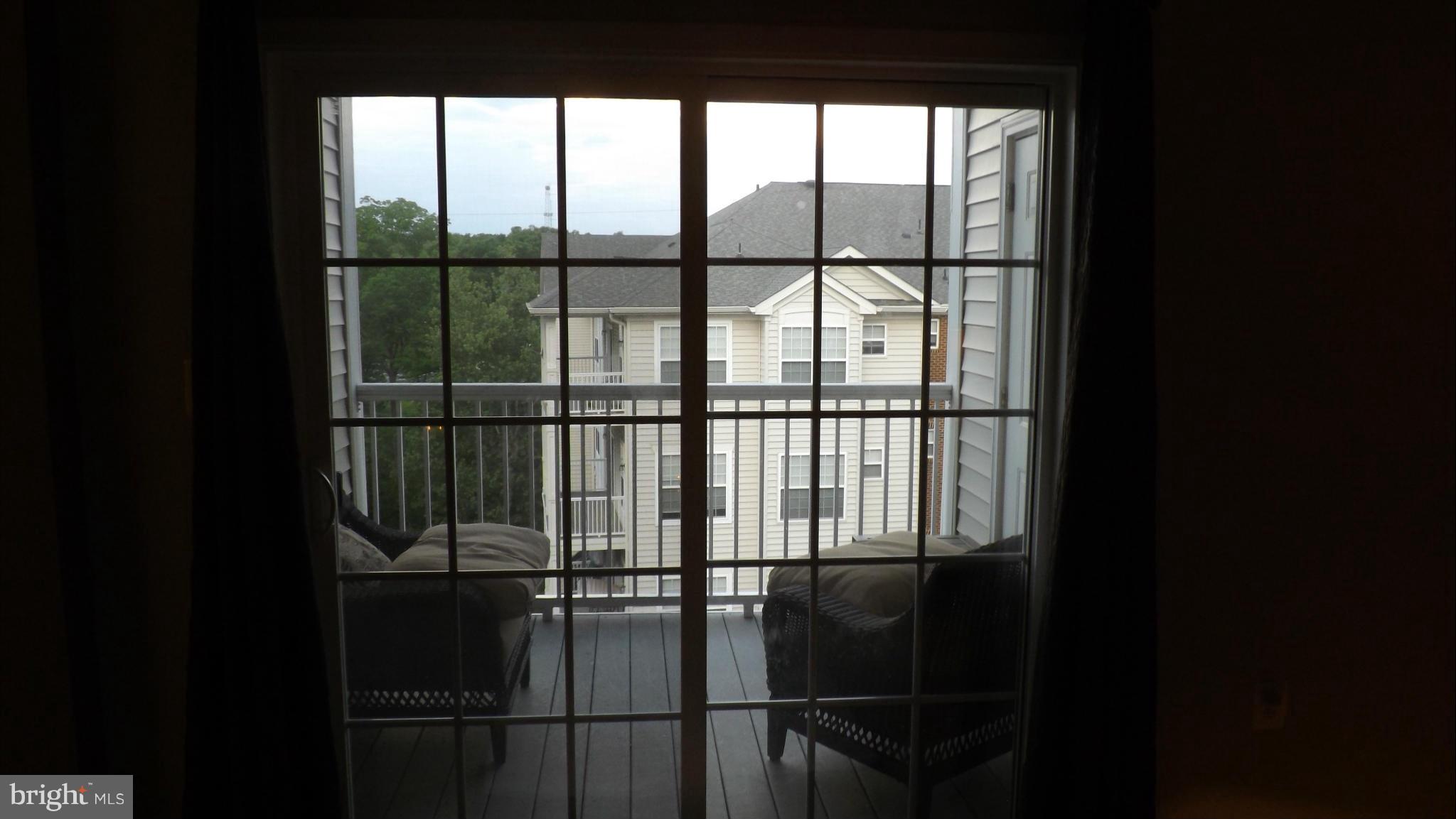 THE RESERVE CONDOMINIUMS - Residential Lease