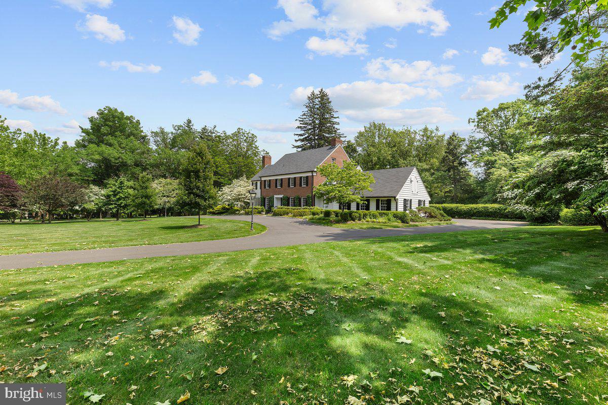 18 WINFIELD ROAD