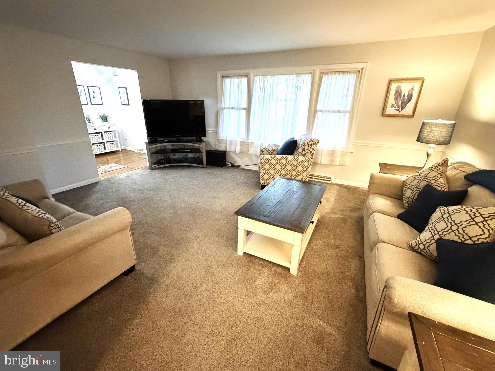NEWTOWN ESTATES - Residential