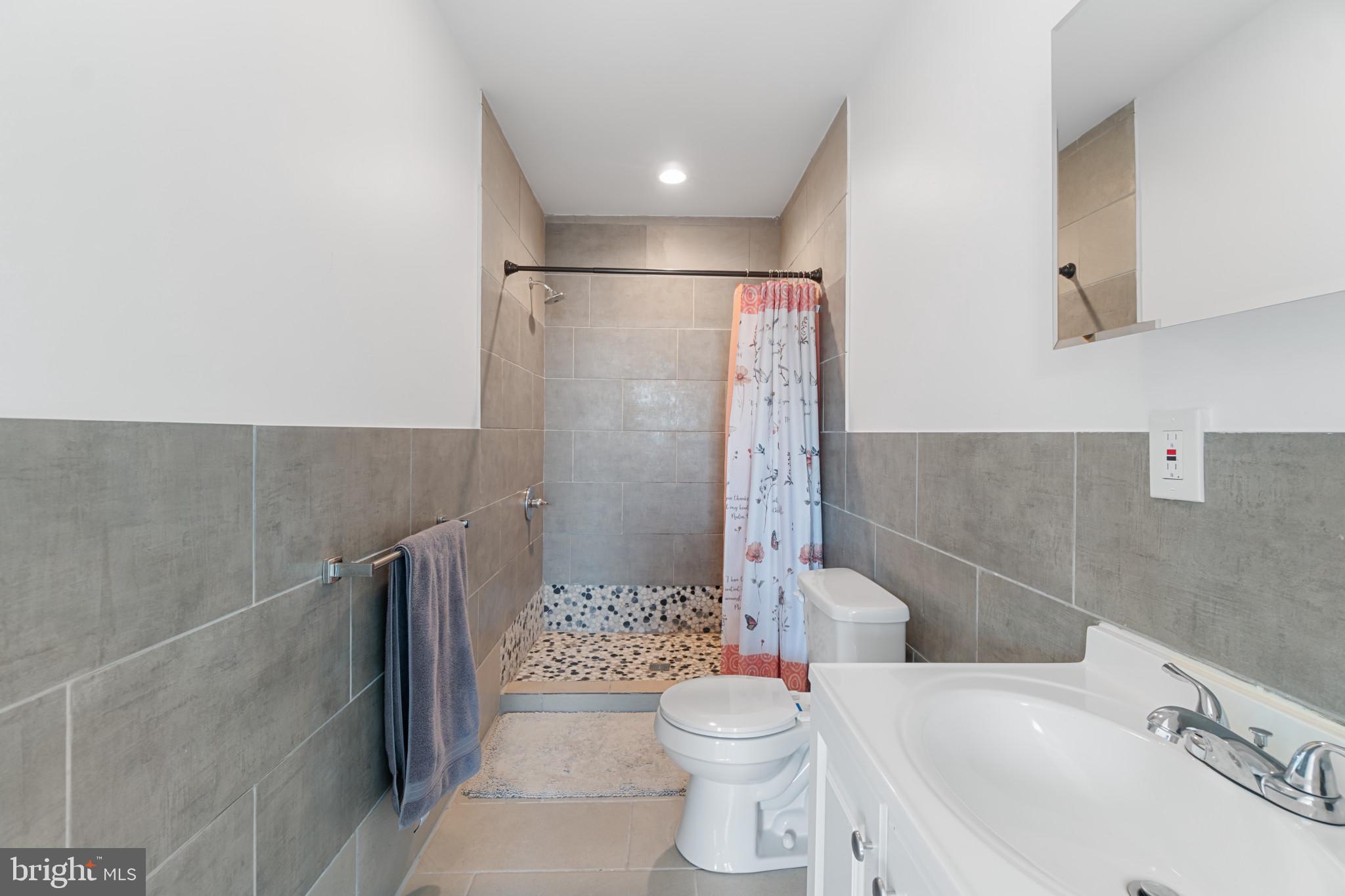 MILTON-MONTFORD - Residential