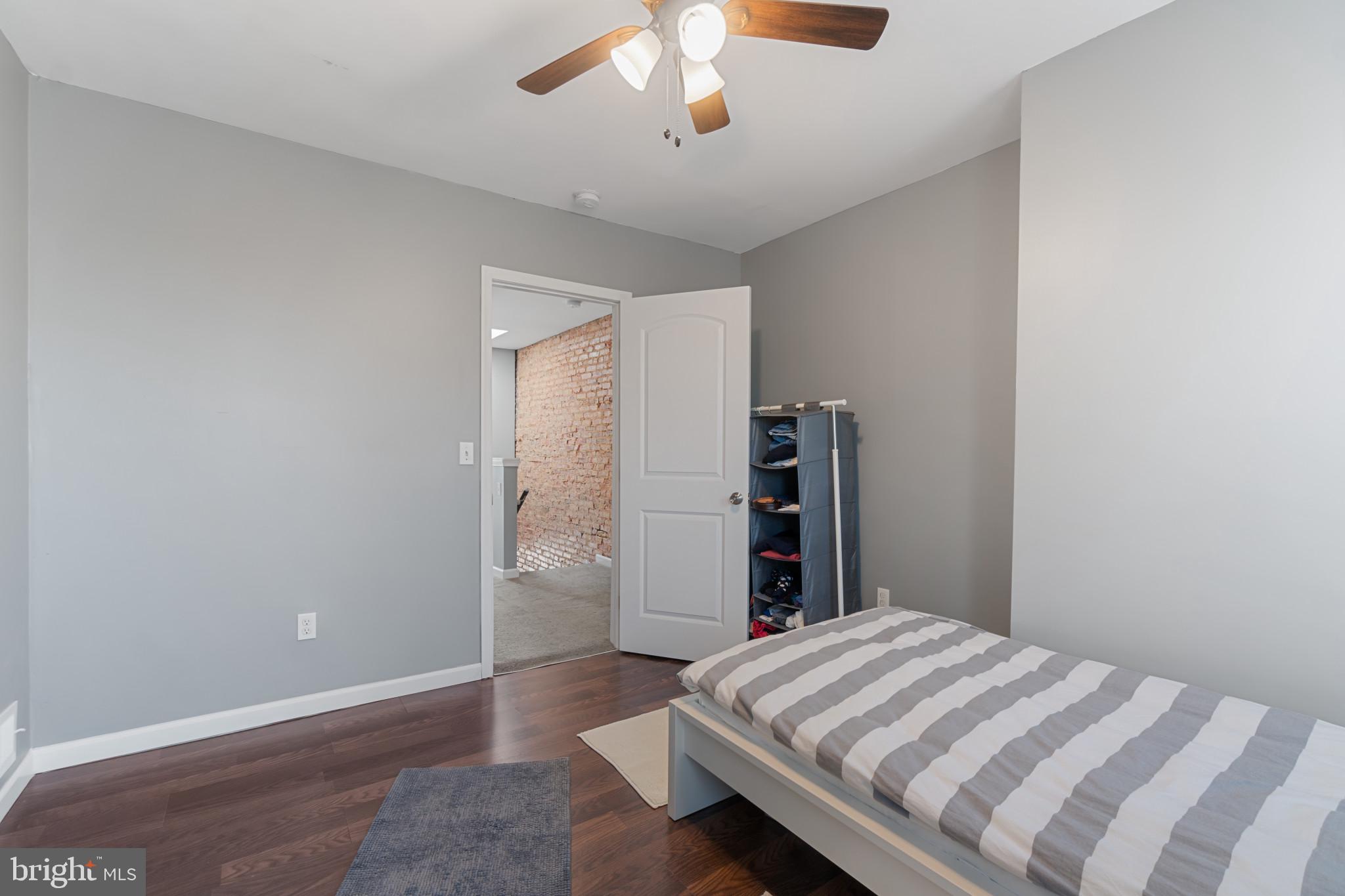 MILTON-MONTFORD - Residential