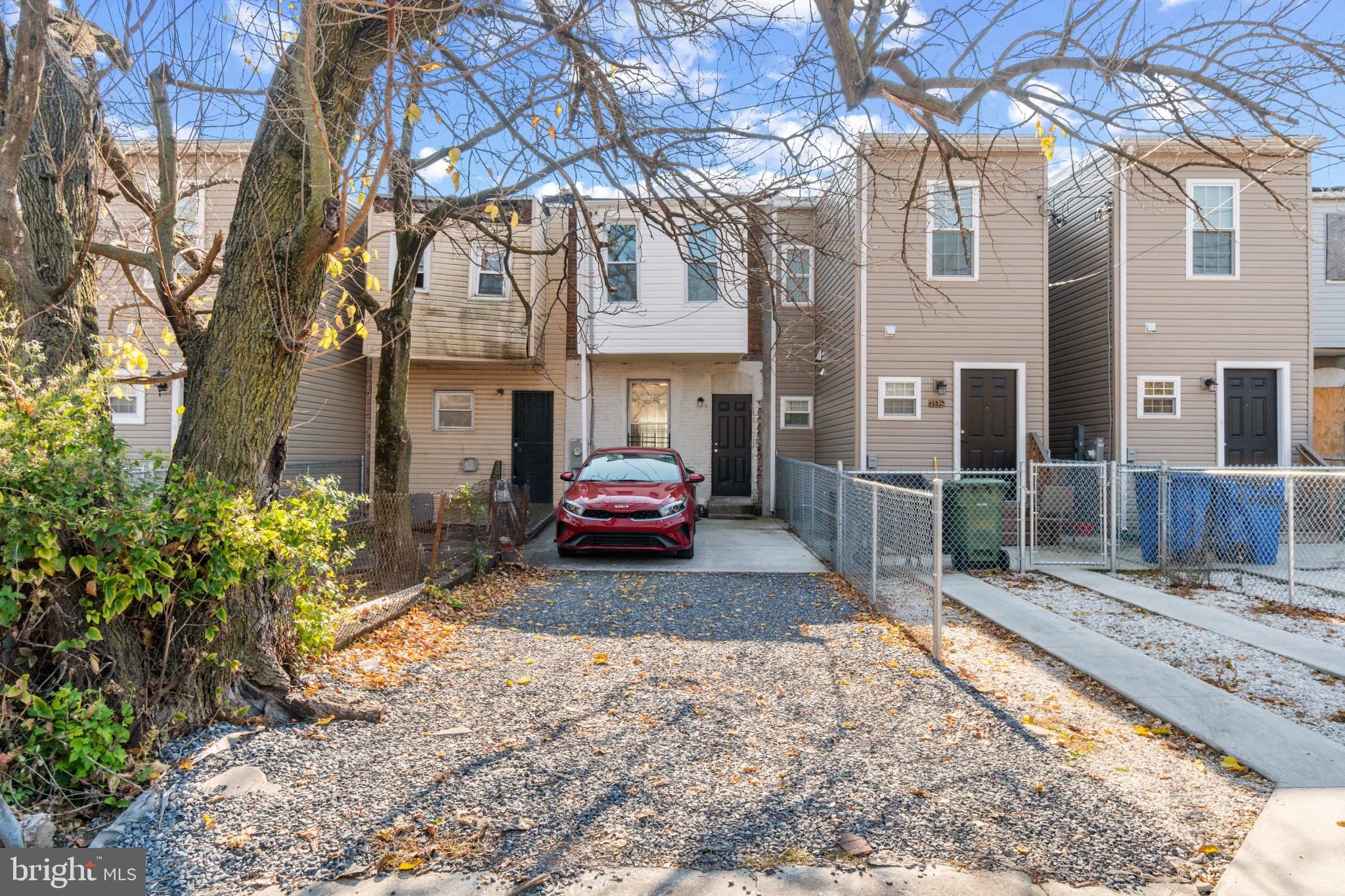 MILTON-MONTFORD - Residential