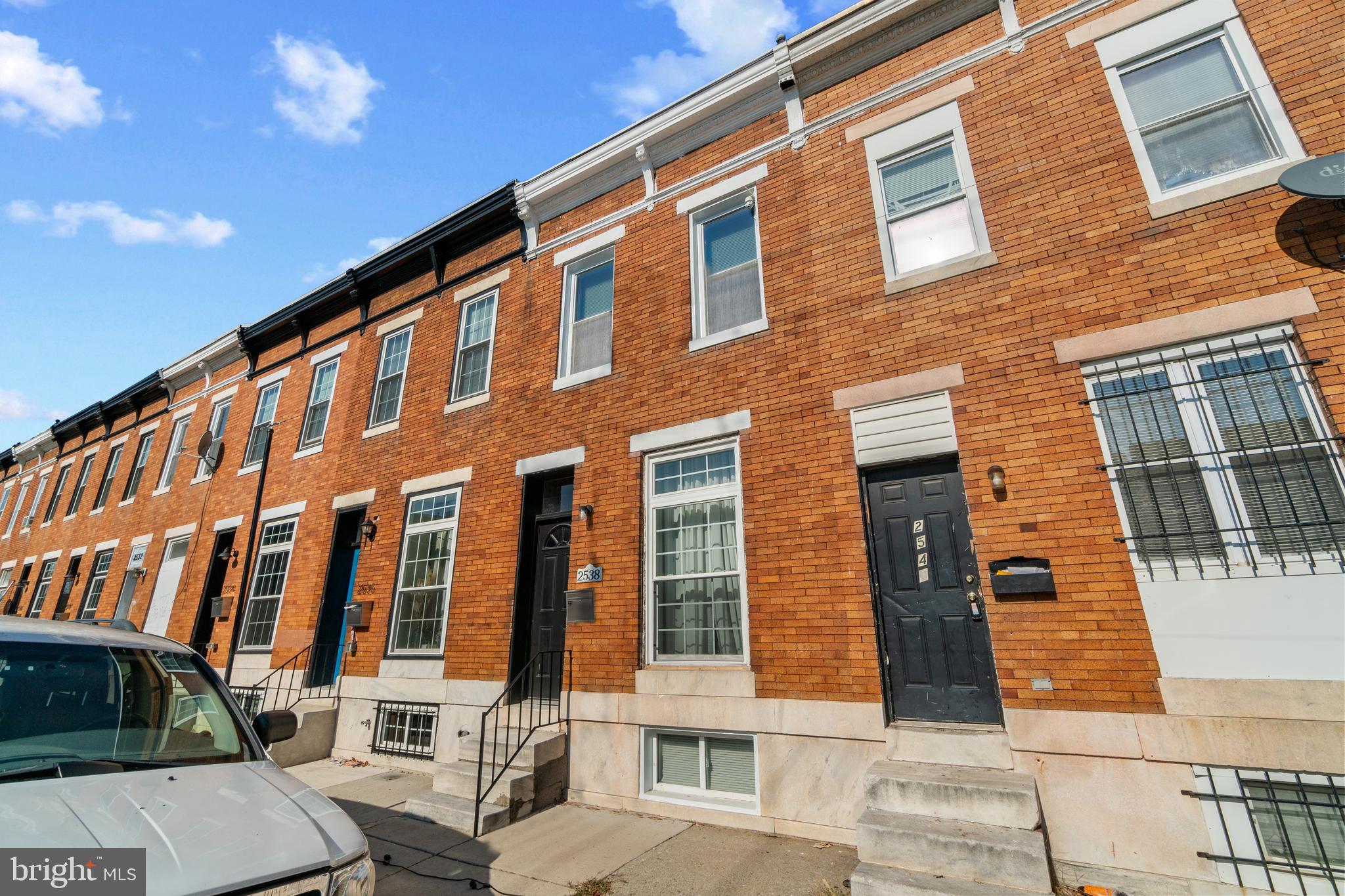 Completely renovated and in pristine condition this stylish 2 bedroom, 2.5 bath is move-in ready.
You’ll enter to find a welcoming open floor plan, exposed brick and generously sized, new kitchen, quartz countertops, stainless steel appliances and a breakfast bar. On the second floor are 2 bedrooms, filled with natural light and 2 full bathrooms. On the basement level is an additional room that can be used as and extra bedroom or guest room, office or exercise room, an adorable half bath, washer/dryer and tons of storage. All systems are new, water heater, new HVAC has UV air purification system. The off-street parking pad in back will fit two cars and the entire alley behind the block is gated at night for extra security. Milton-Montford is a rapidly revitalizing neighborhood adjacent to the Johns Hopkins Hospital and an easy 10-minute commute to Penn Station. Become a part of this quickly emerging and close-knit community.