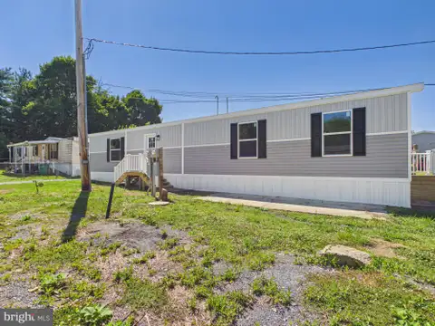 MLS: PADA2061454