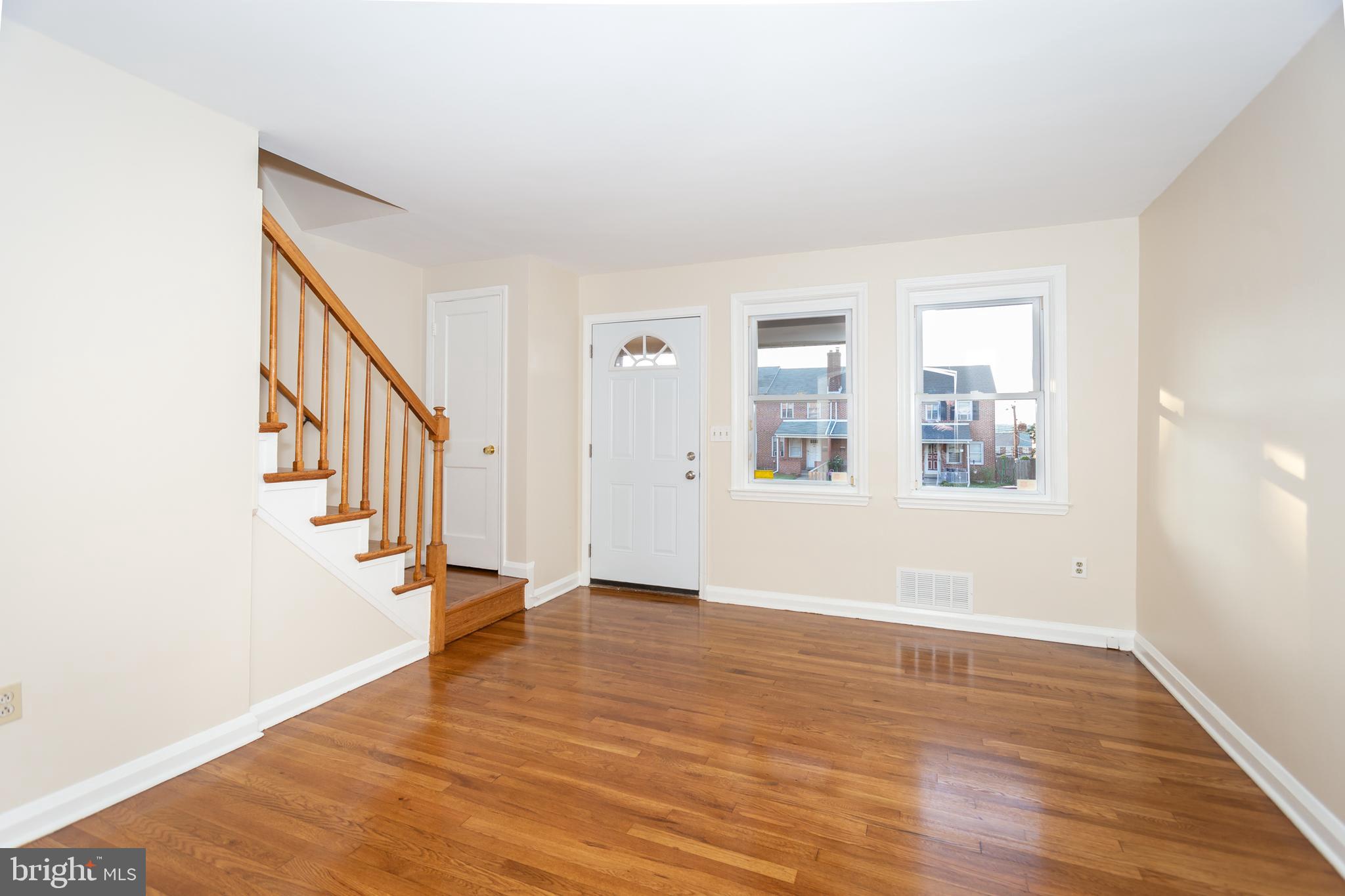 EASTWOOD - Residential