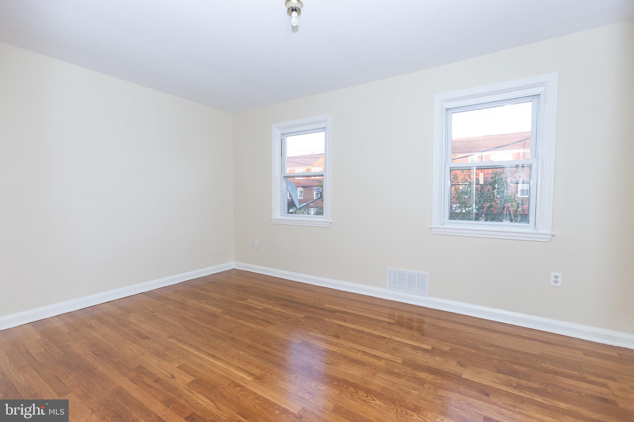 EASTWOOD - Residential