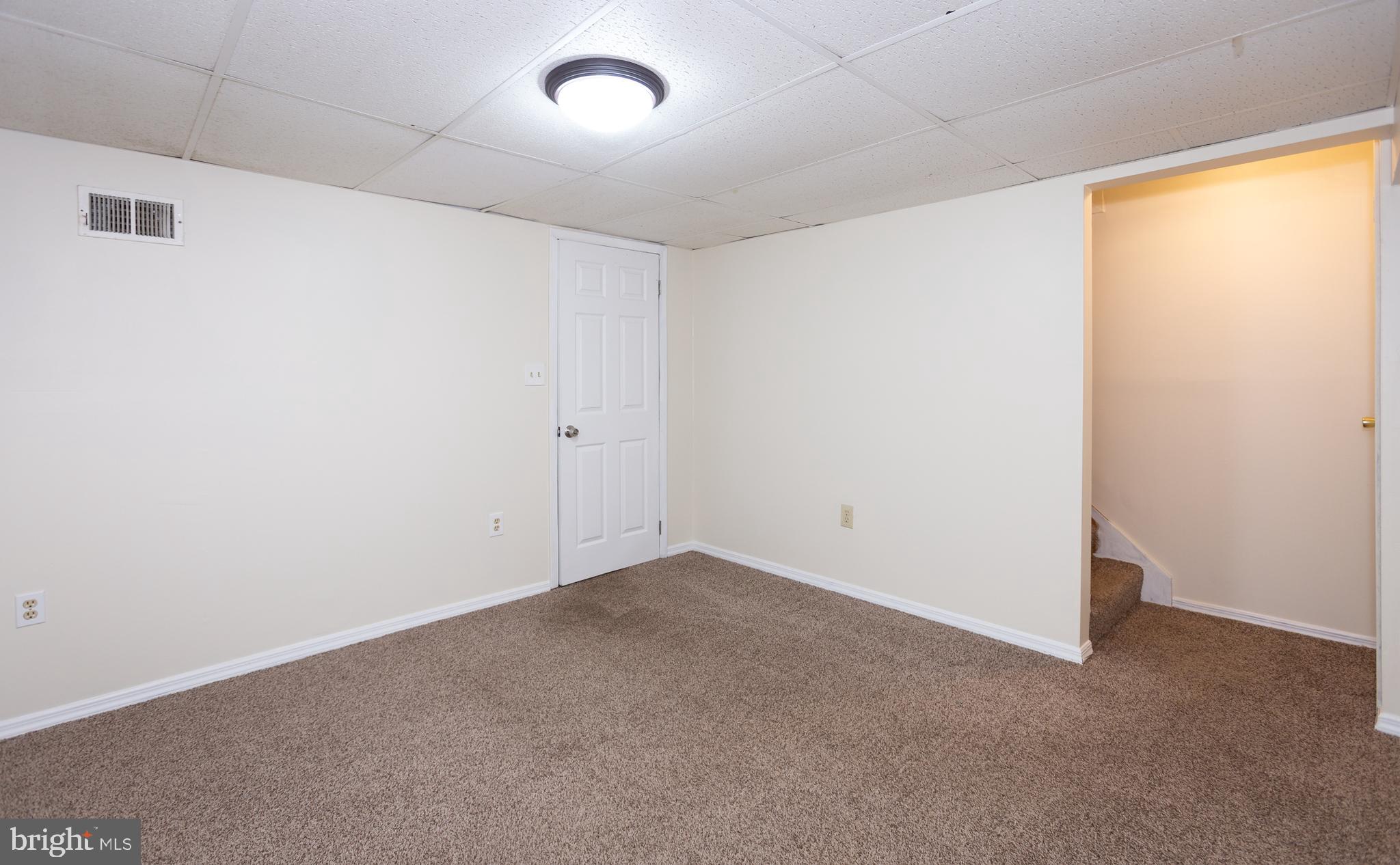 EASTWOOD - Residential