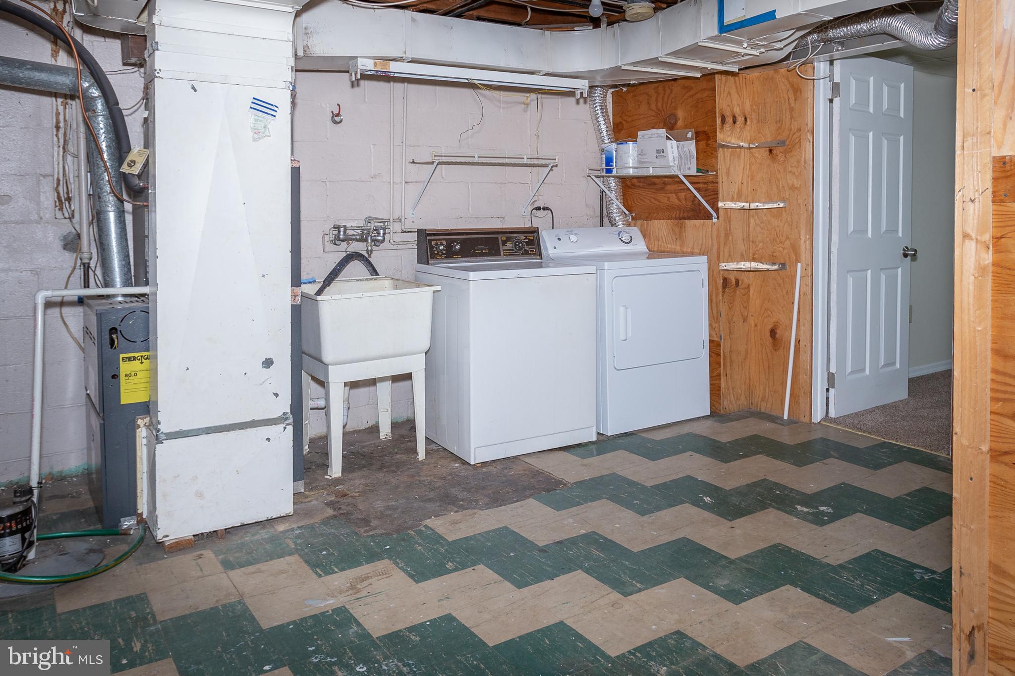 EASTWOOD - Residential