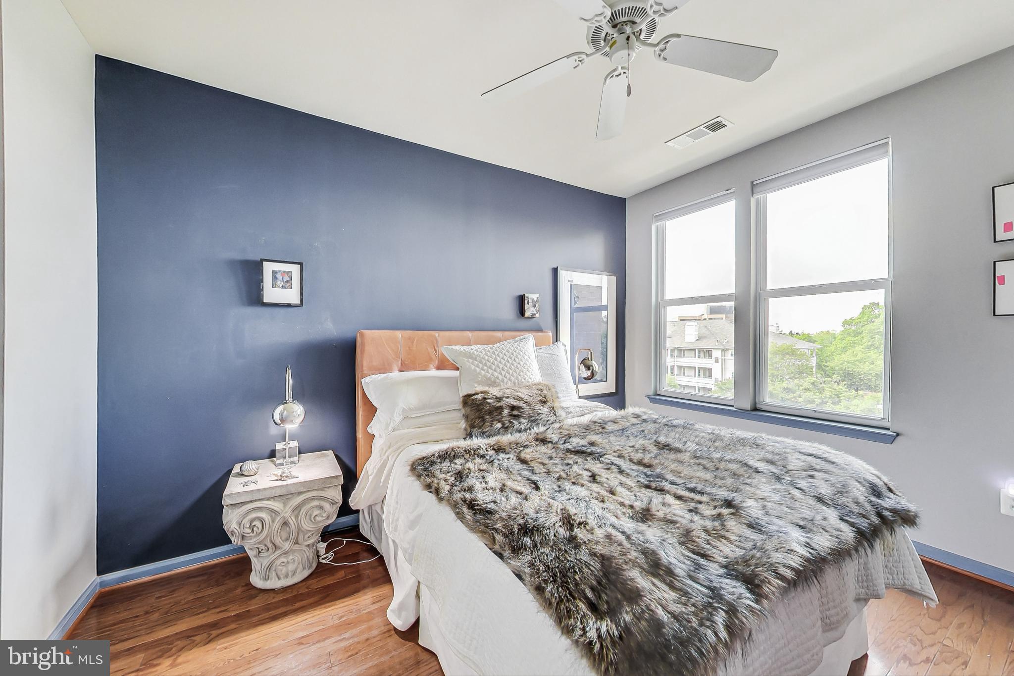 SAVOY AT RESTON TOWN CENTER - Residential