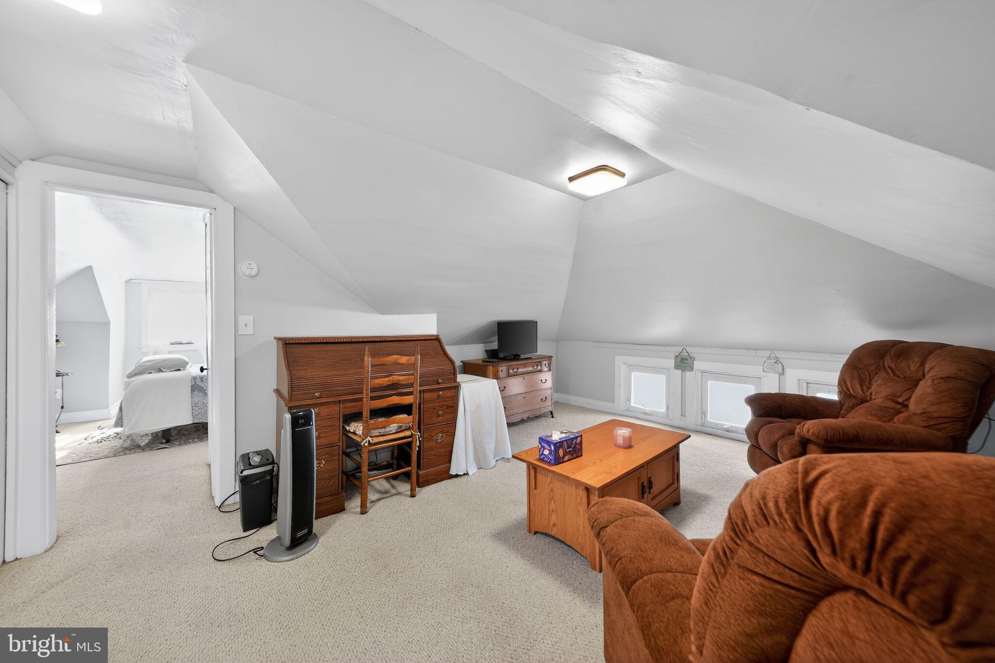 RIDLEY PARK - Residential