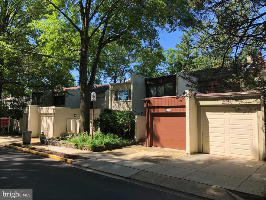 Owner has priced to sell quickly and prefers quick closing.Great potential to be in Lake Anne - three finished levels, 3/4 bedrooms, wood floors, natural gas heat plus a garage.The house needs cosmetic updating. HVAC is new.  Home inspection for information purposes only and use NVAR 'as is' addendum.  Moorings Cluster offers full lake access and privileges.  Walk to shops, restaurants + more!