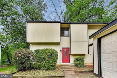 18024 Cactus Court, Gaithersburg, MD 20877 - MLS#: MDMC2179040