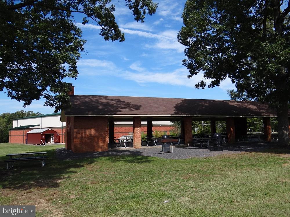 LAKE OF THE WOODS - Land