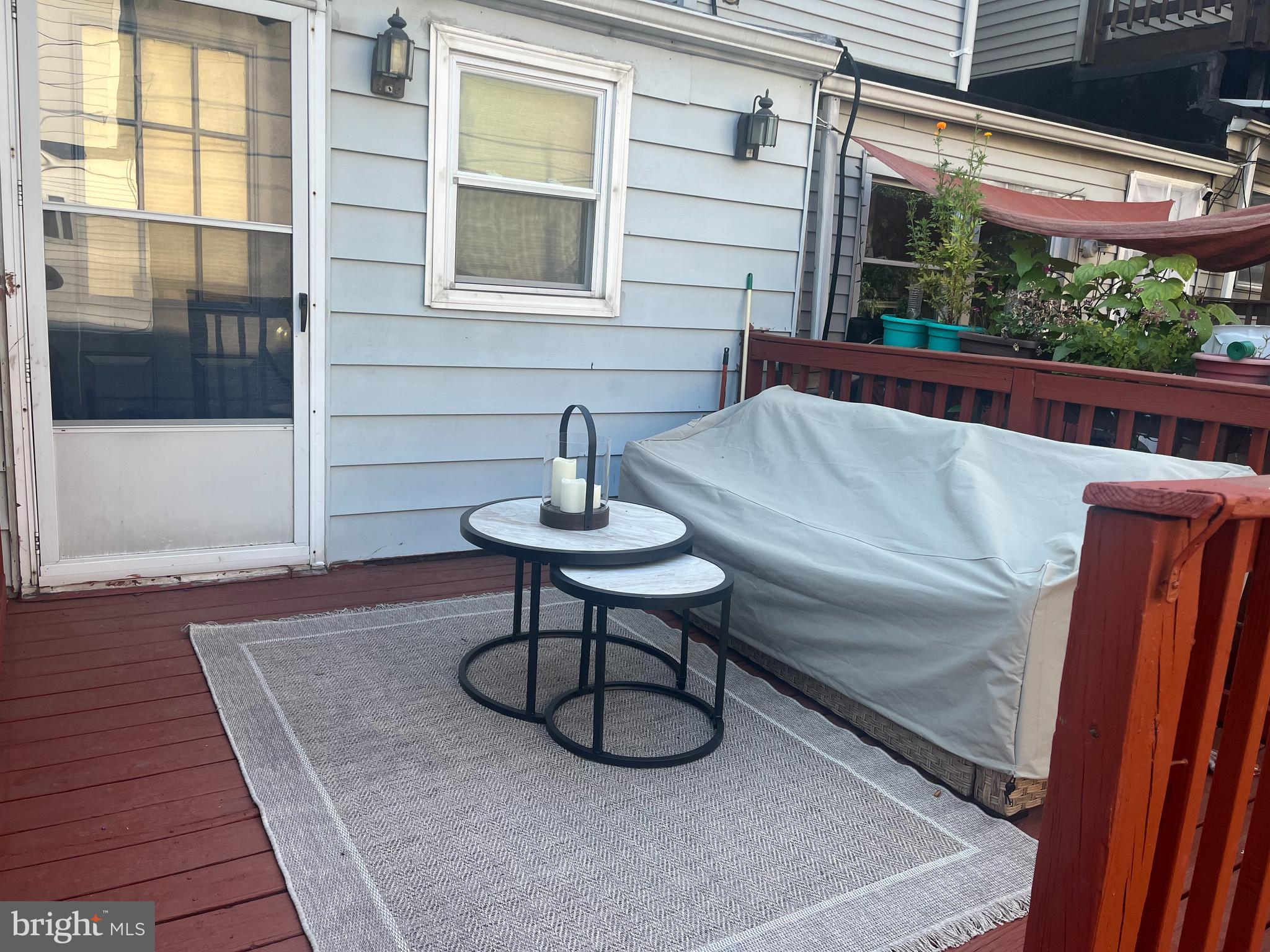 RIVERSIDE PARK - Residential Lease