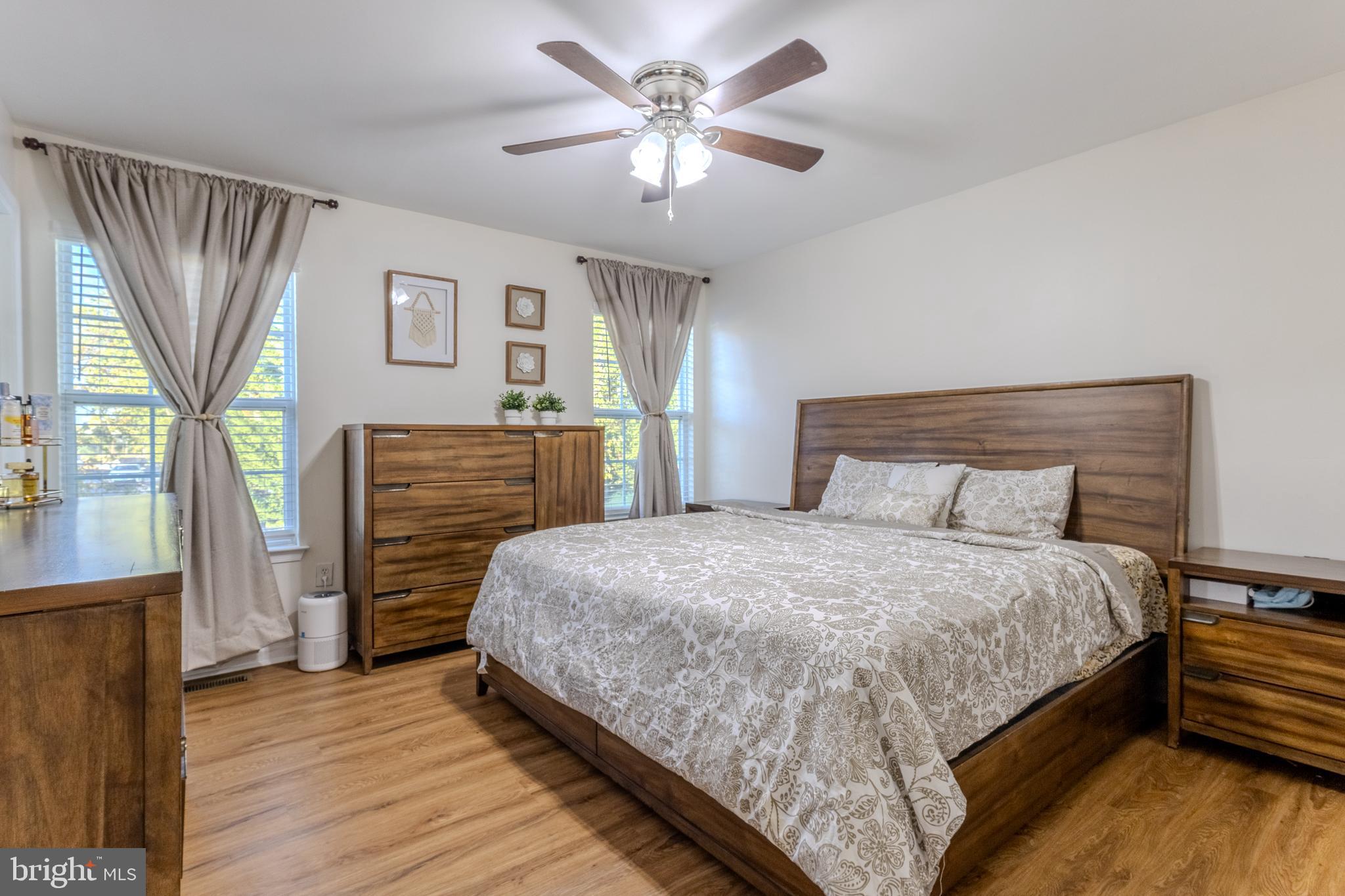 CLAYBROOKE - Residential