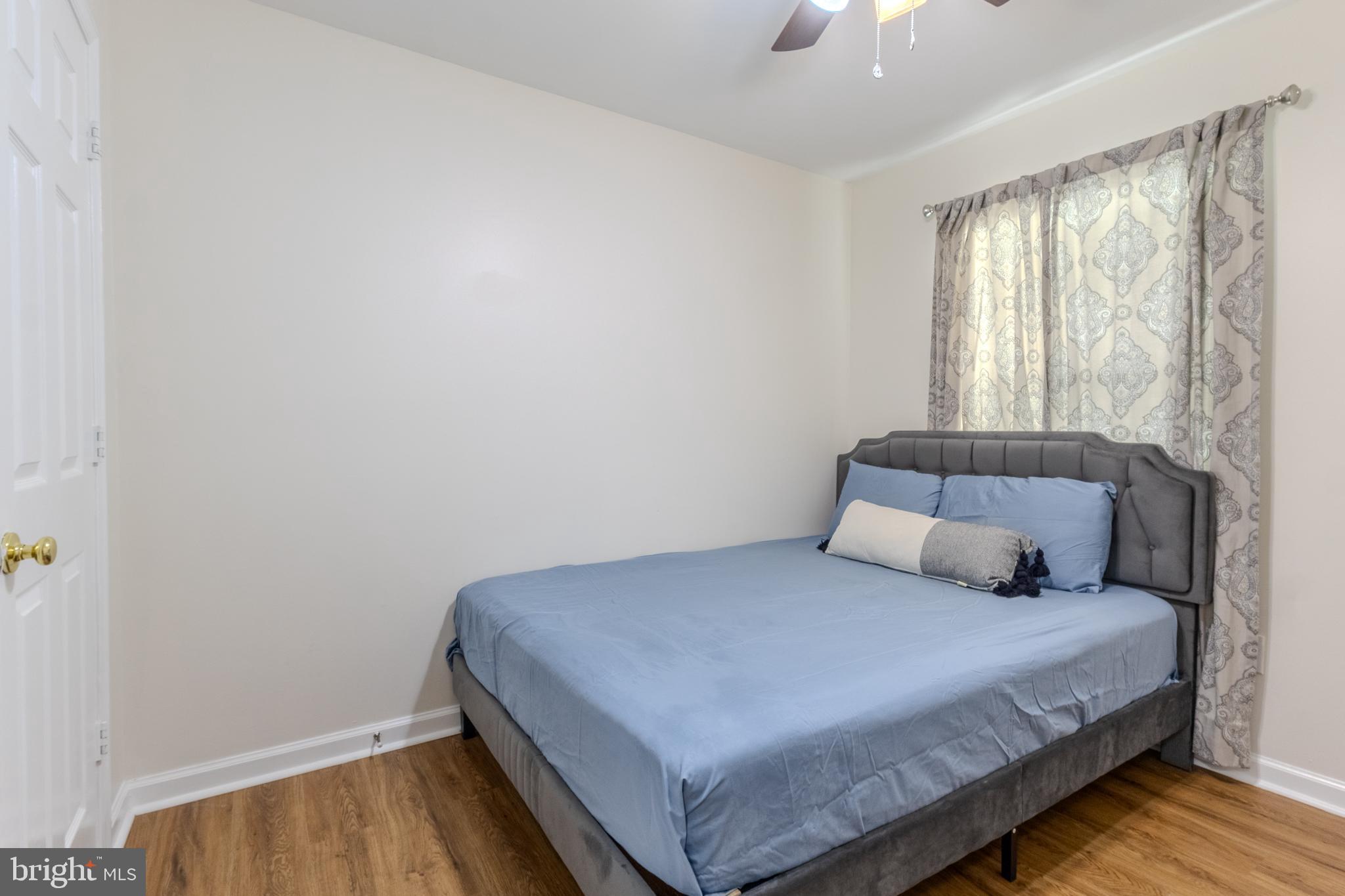 CLAYBROOKE - Residential