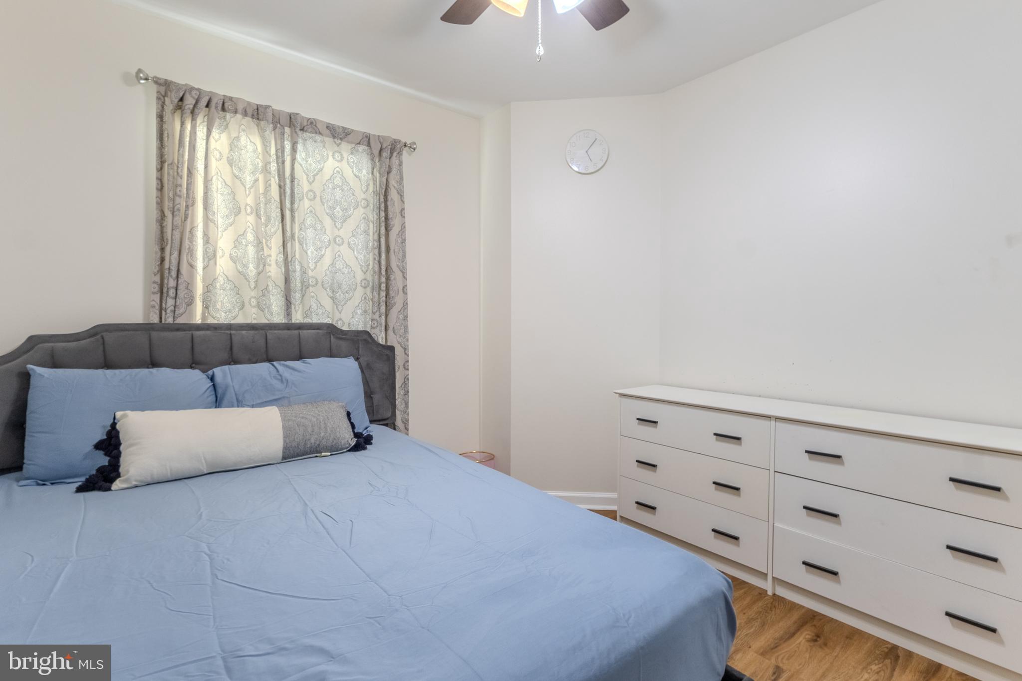 CLAYBROOKE - Residential