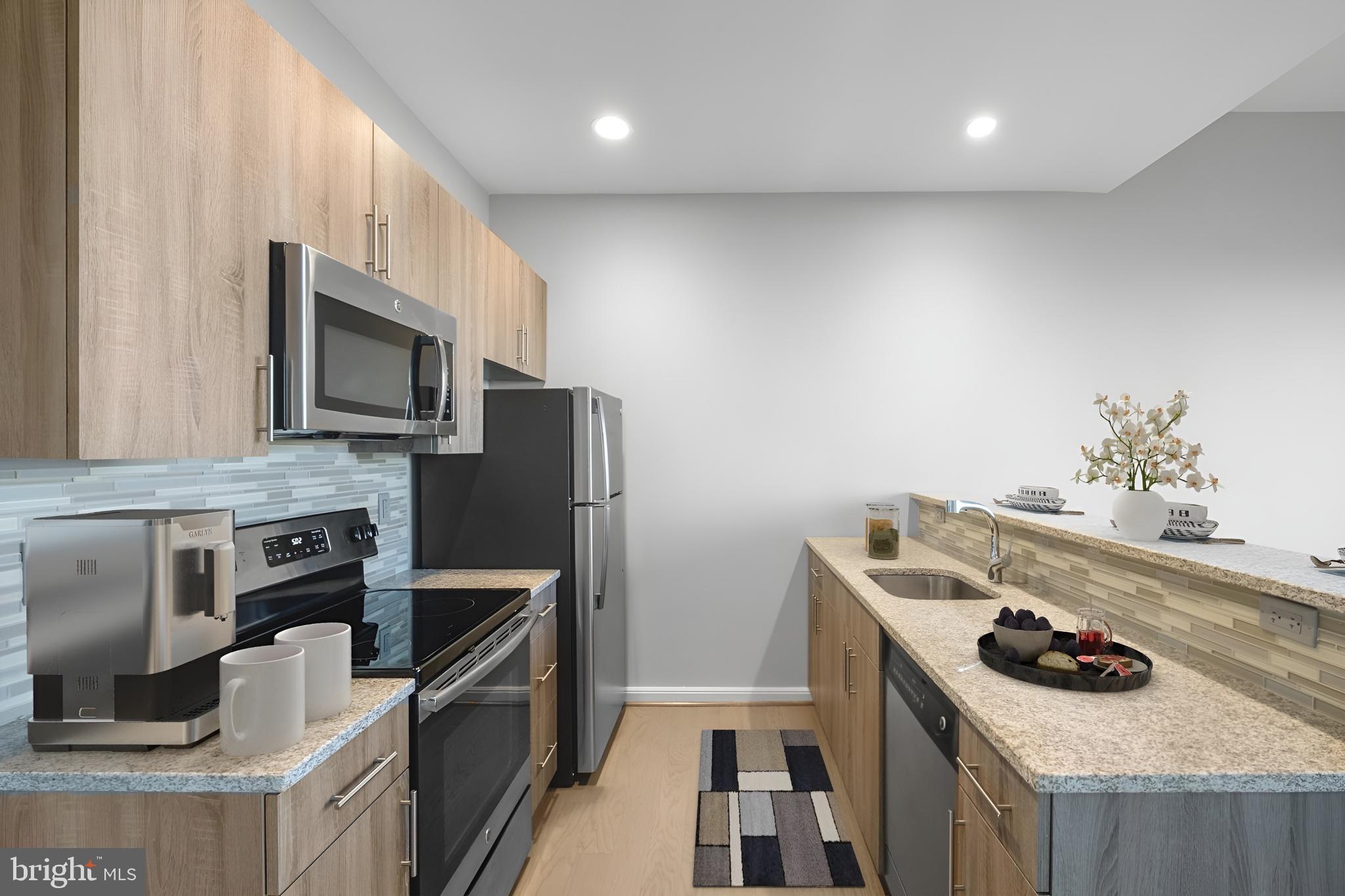 200 N 16TH STREET 1720