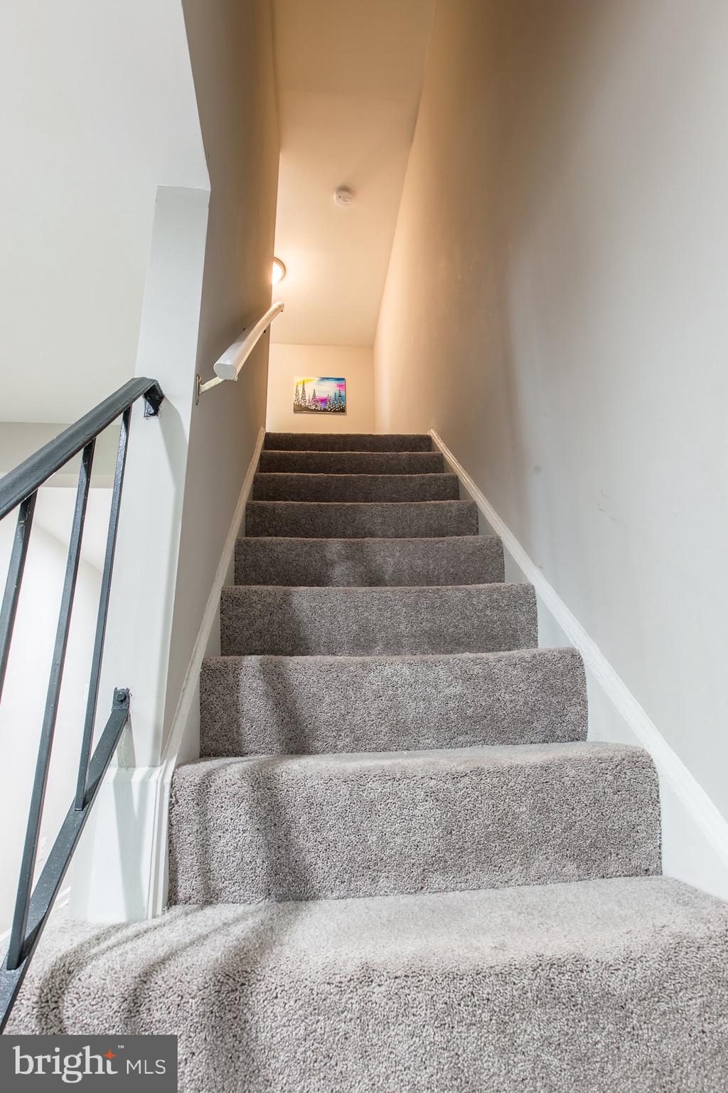 PINEWOOD HILL - Residential