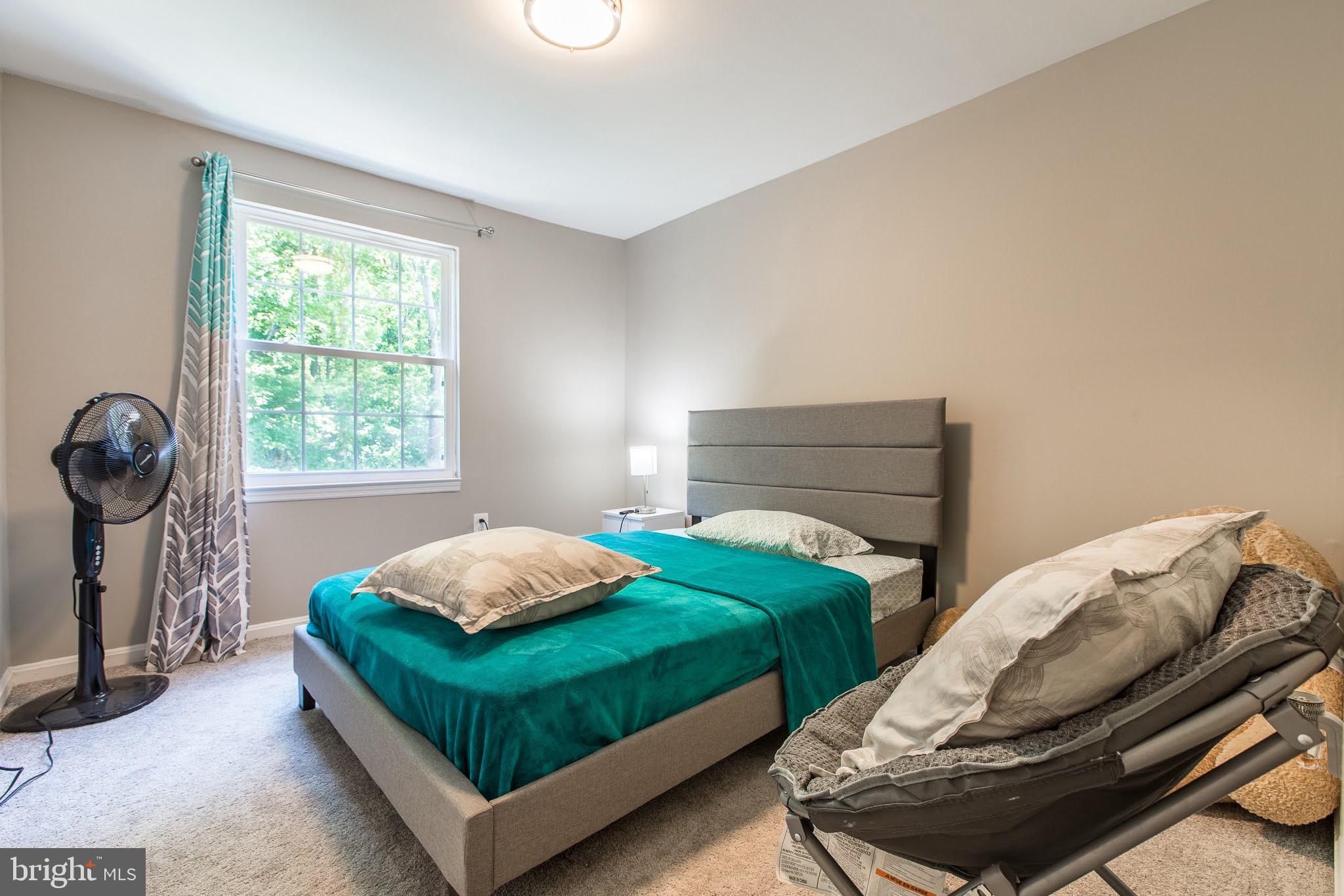 PINEWOOD HILL - Residential