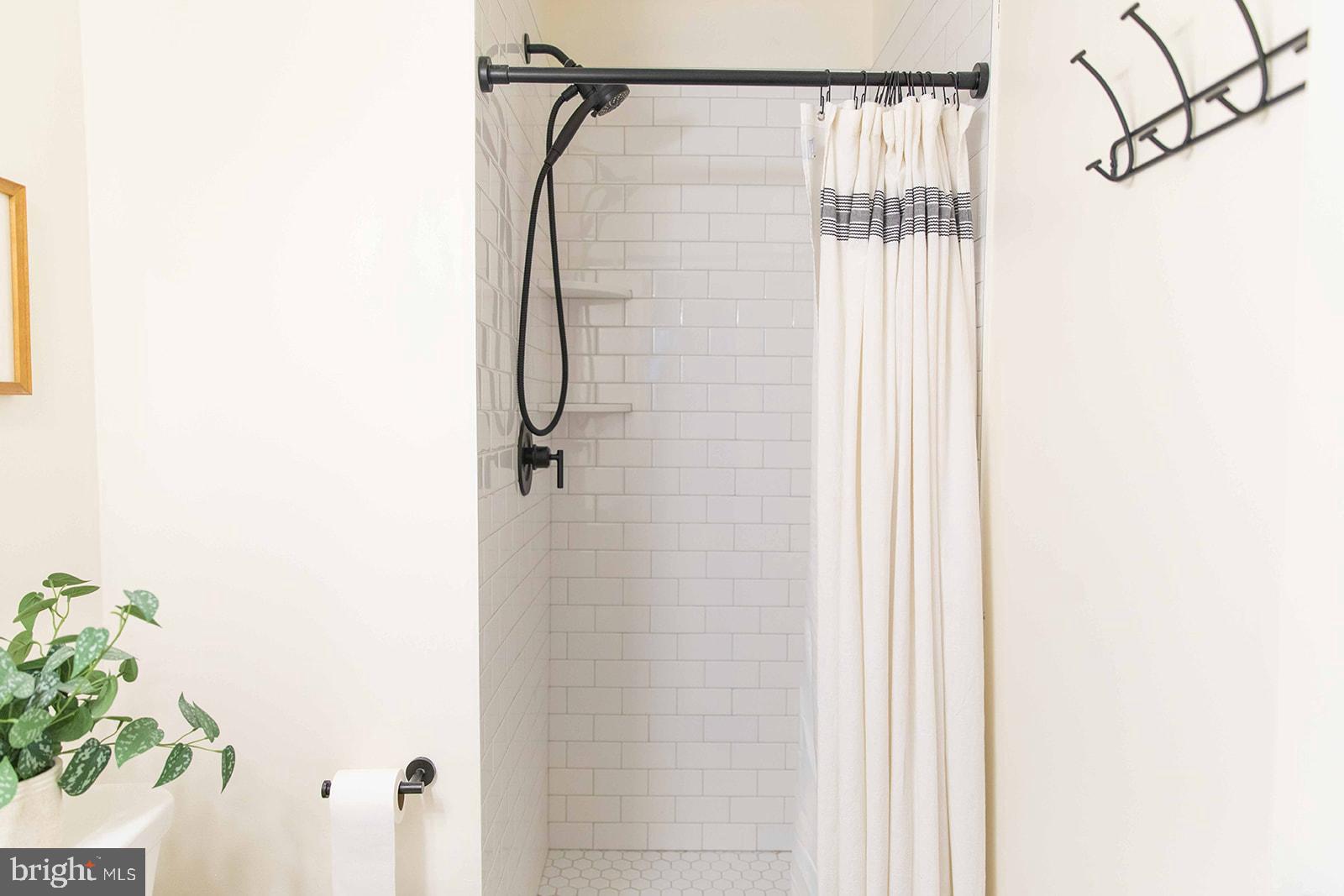 VILLAGE OF SHANNON - Residential