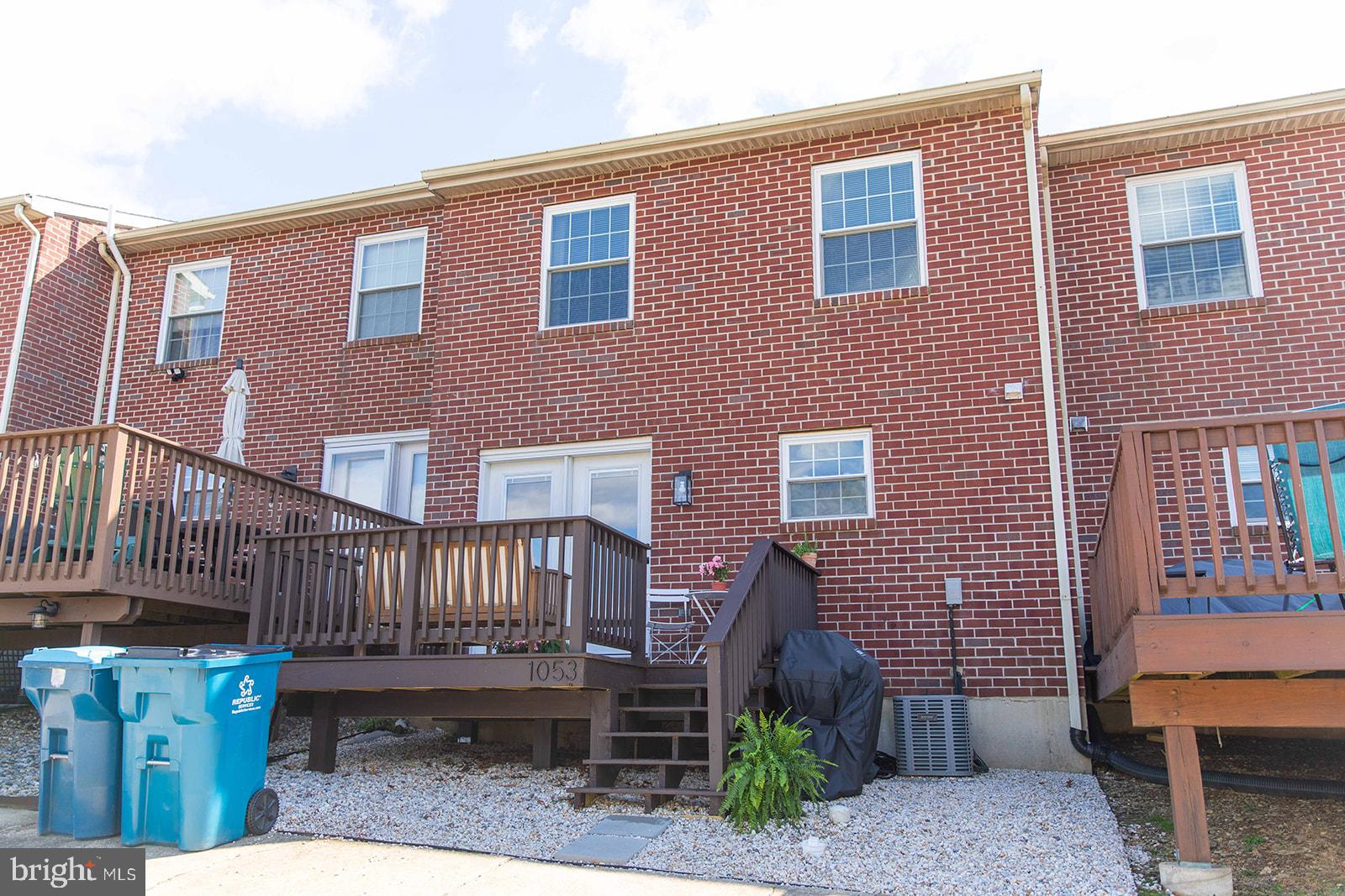 VILLAGE OF SHANNON - Residential