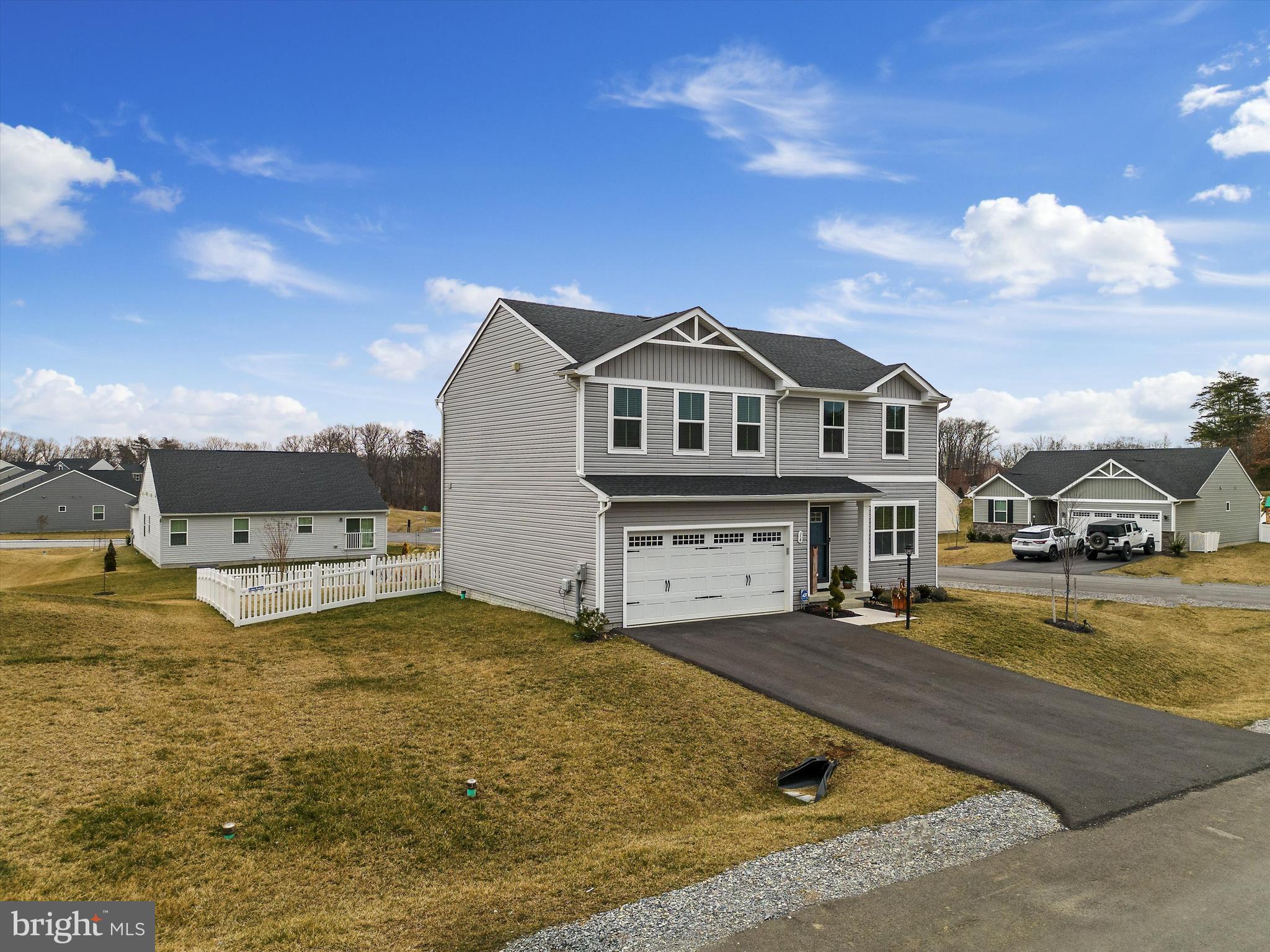 SOUTH BROOK - Residential