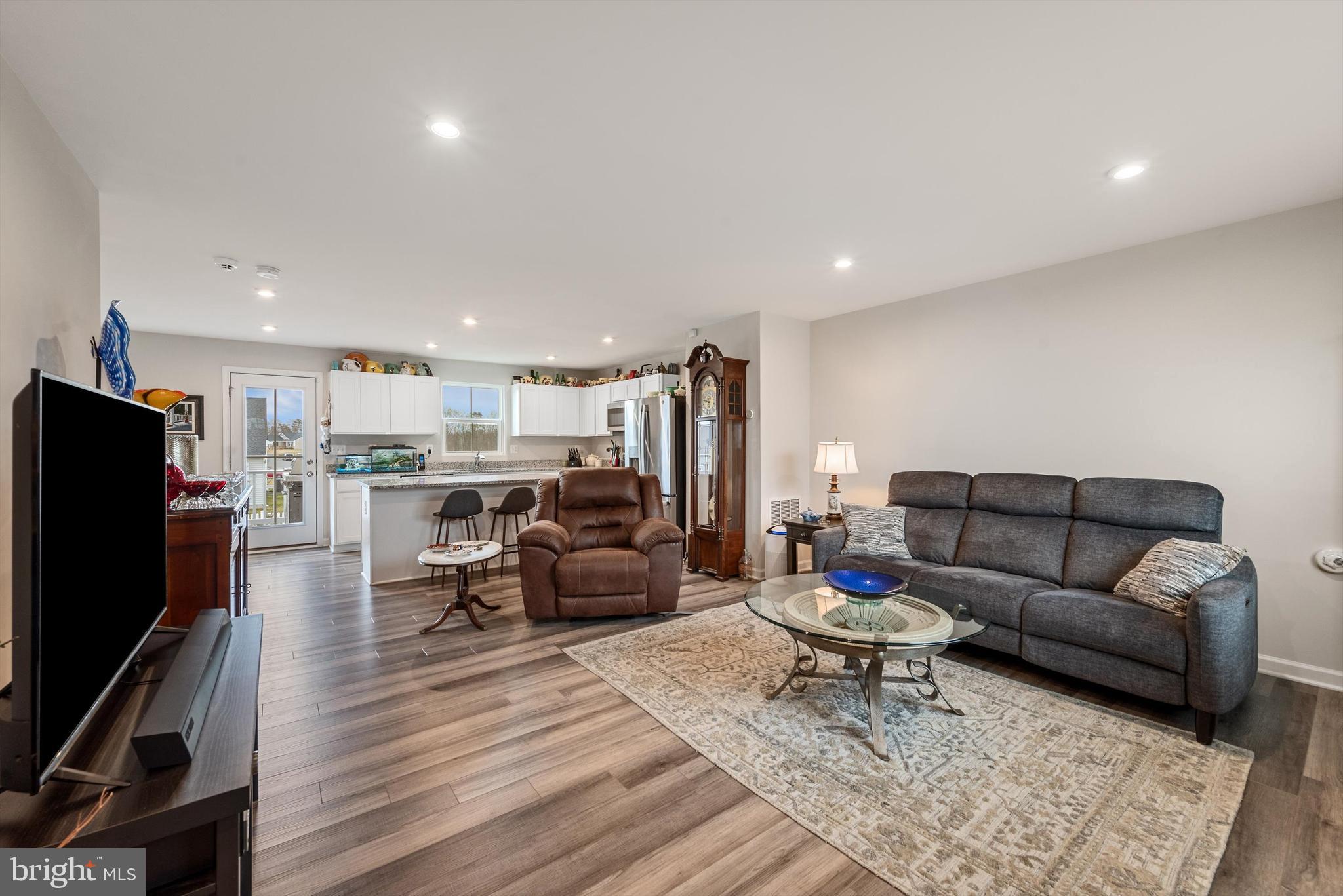 SOUTH BROOK - Residential