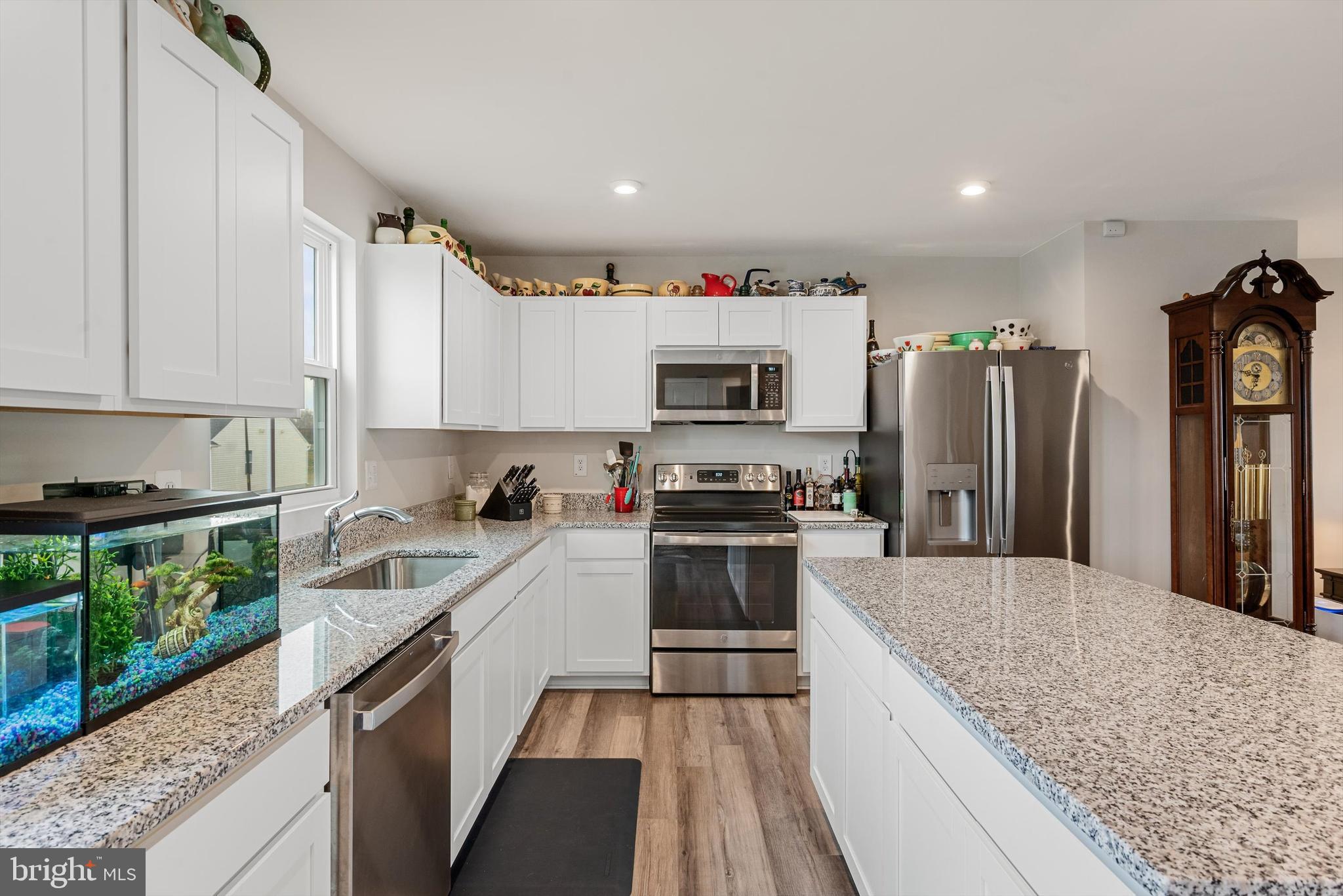 SOUTH BROOK - Residential