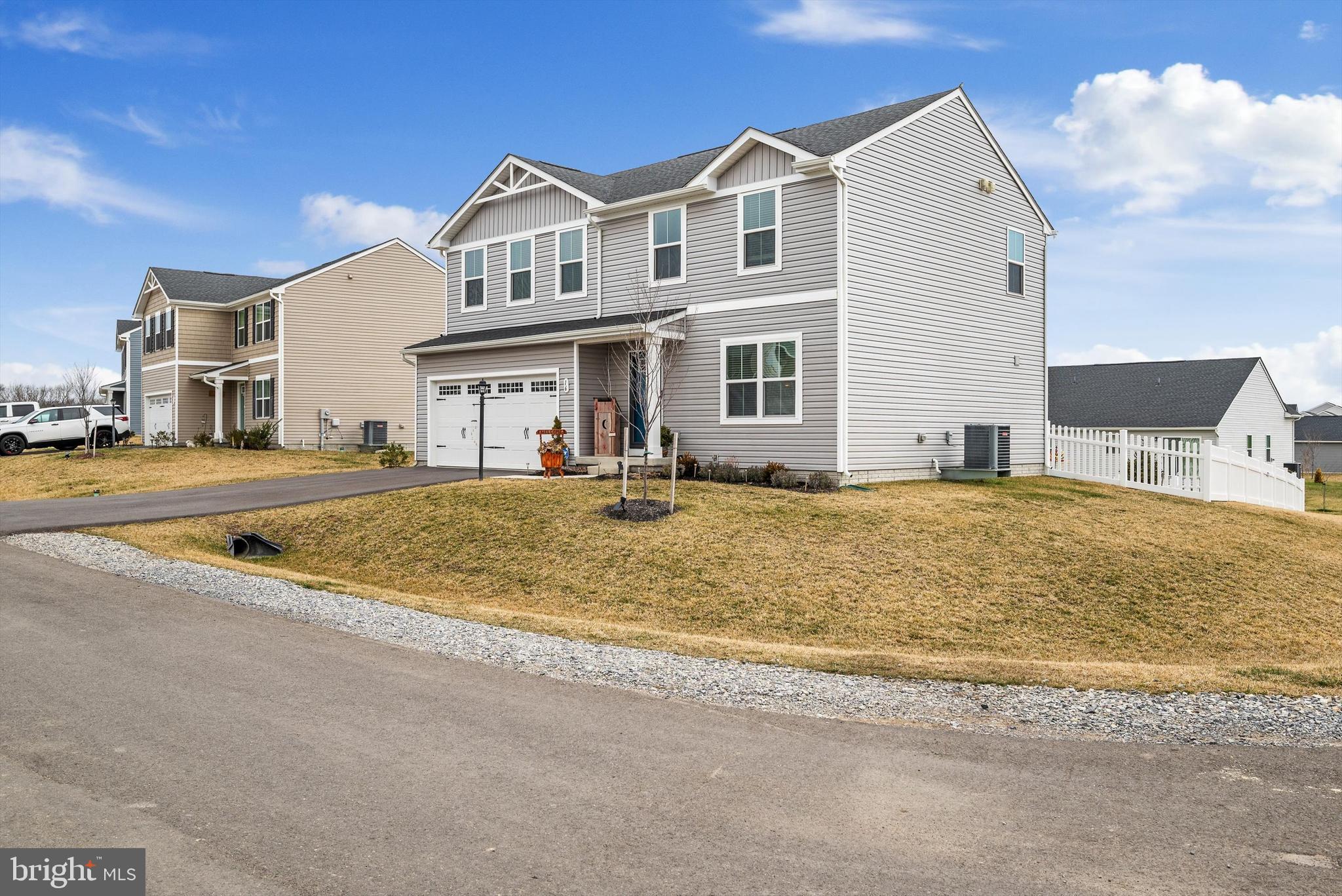 SOUTH BROOK - Residential